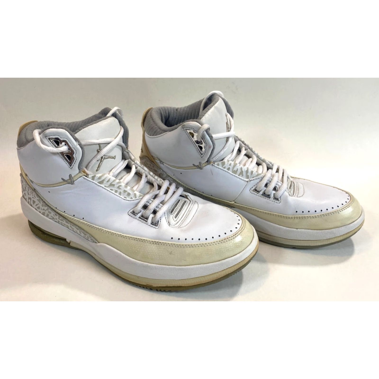 Nike Nike Air Jordan 2.5 Retro Triple White Men's Sneaker 2008 331987-107 Size US 10.5 Size ONE SIZE - 2 Thumbnail
