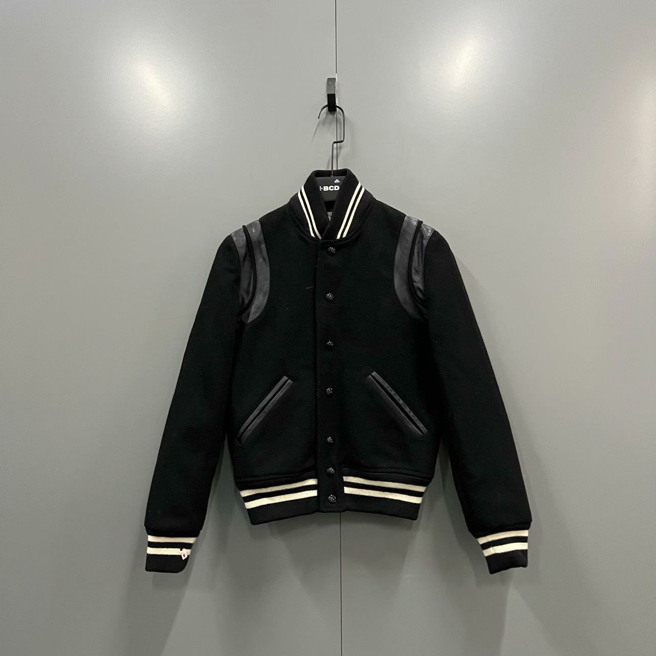 Saint Laurent Paris Saint Laurent Black Leather Patch Baseball Jacket Size US M / EU 48-50 / 2 - 1 Thumbnail