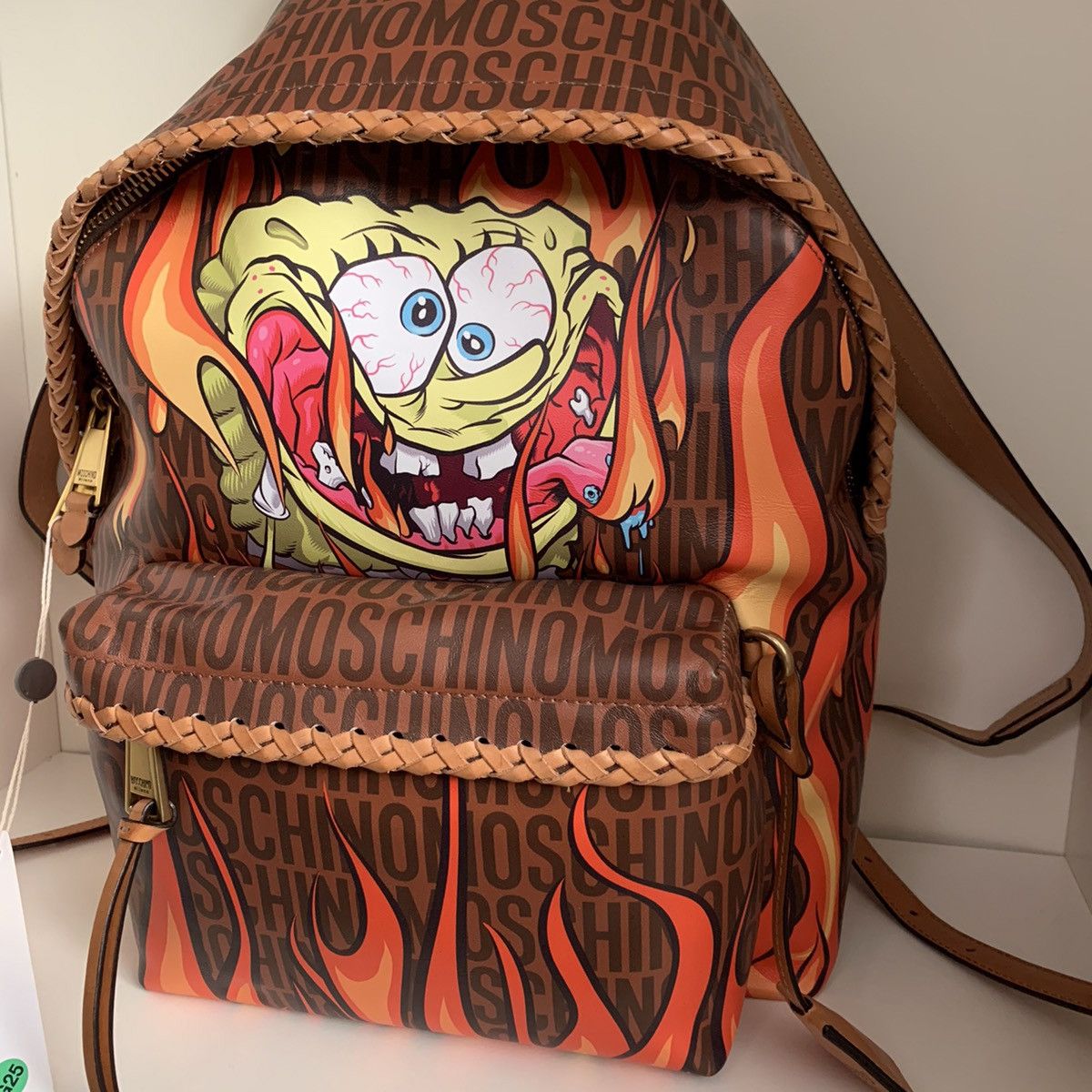 Moschino SpongeBob monogram calf skin leather backpack Size ONE SIZE - 17 Thumbnail