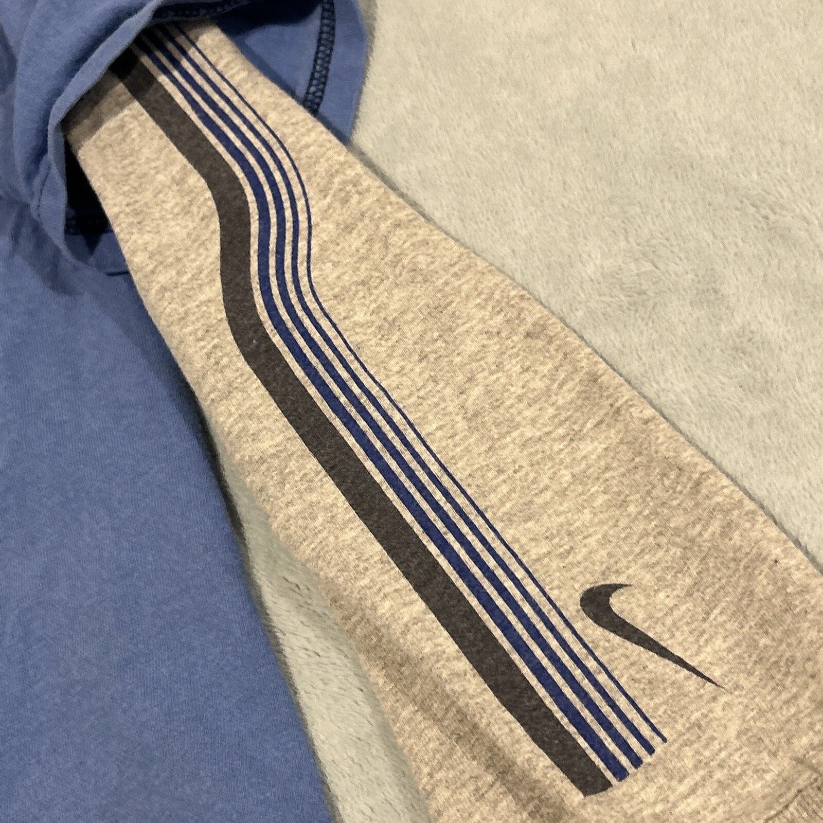 Nike 90s Vintage Silver Tag Nike Youth Boys Small Long Sleeve Size US S / EU 44-46 / 1 - 6 Thumbnail