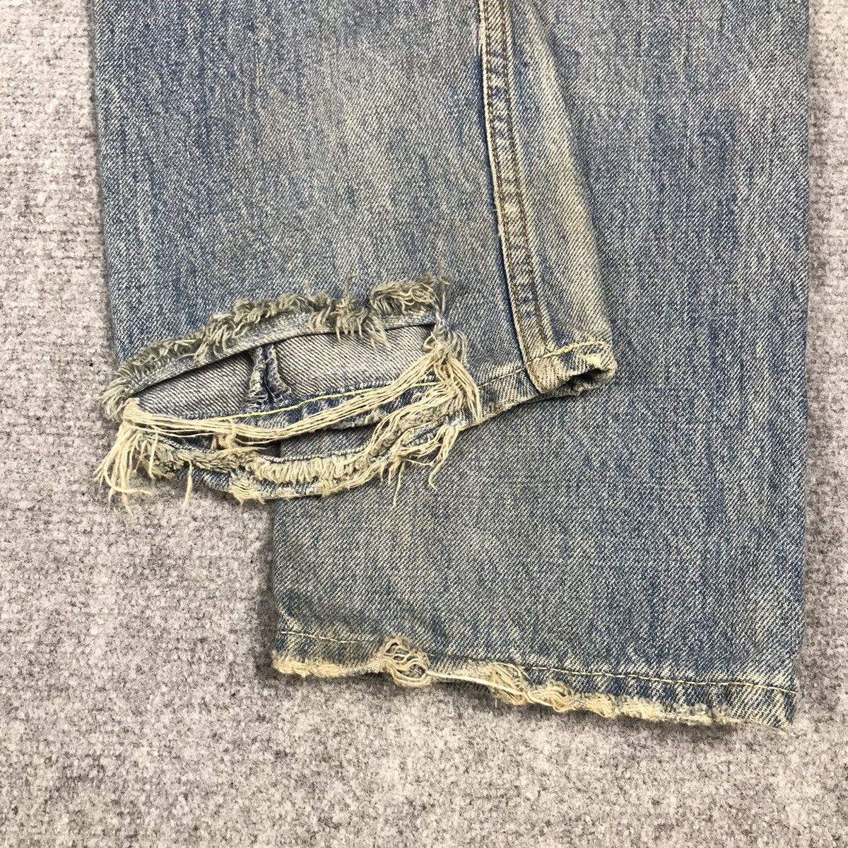 Japanese Brand ENTIA DISTRESSED DENIM JAPAN STYLE DENIM PANTS Size US 30 / EU 46 - 9 Thumbnail