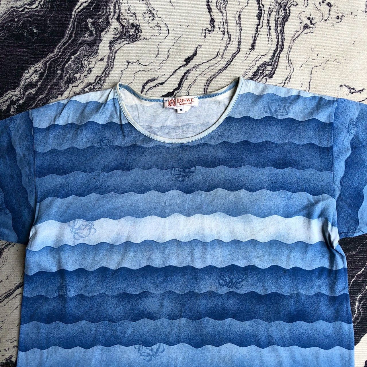 Loewe Vintage Loewe Wave Pattern Tee Blue Gradient Size M / US 6-8 / IT 42-44 - 3 Thumbnail