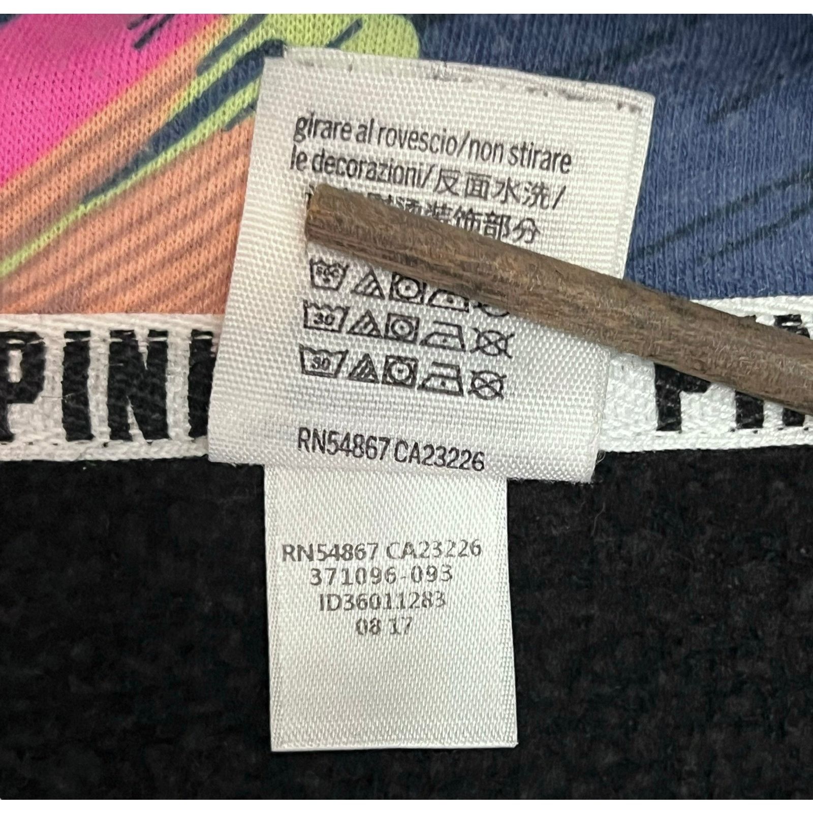 Pink Victoria’s Secret PINK Black Pullover Sweatshirt - Size M Size M / US 6-8 / IT 42-44 - 9 Thumbnail