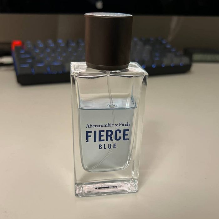 Fierce discount blue abercrombie