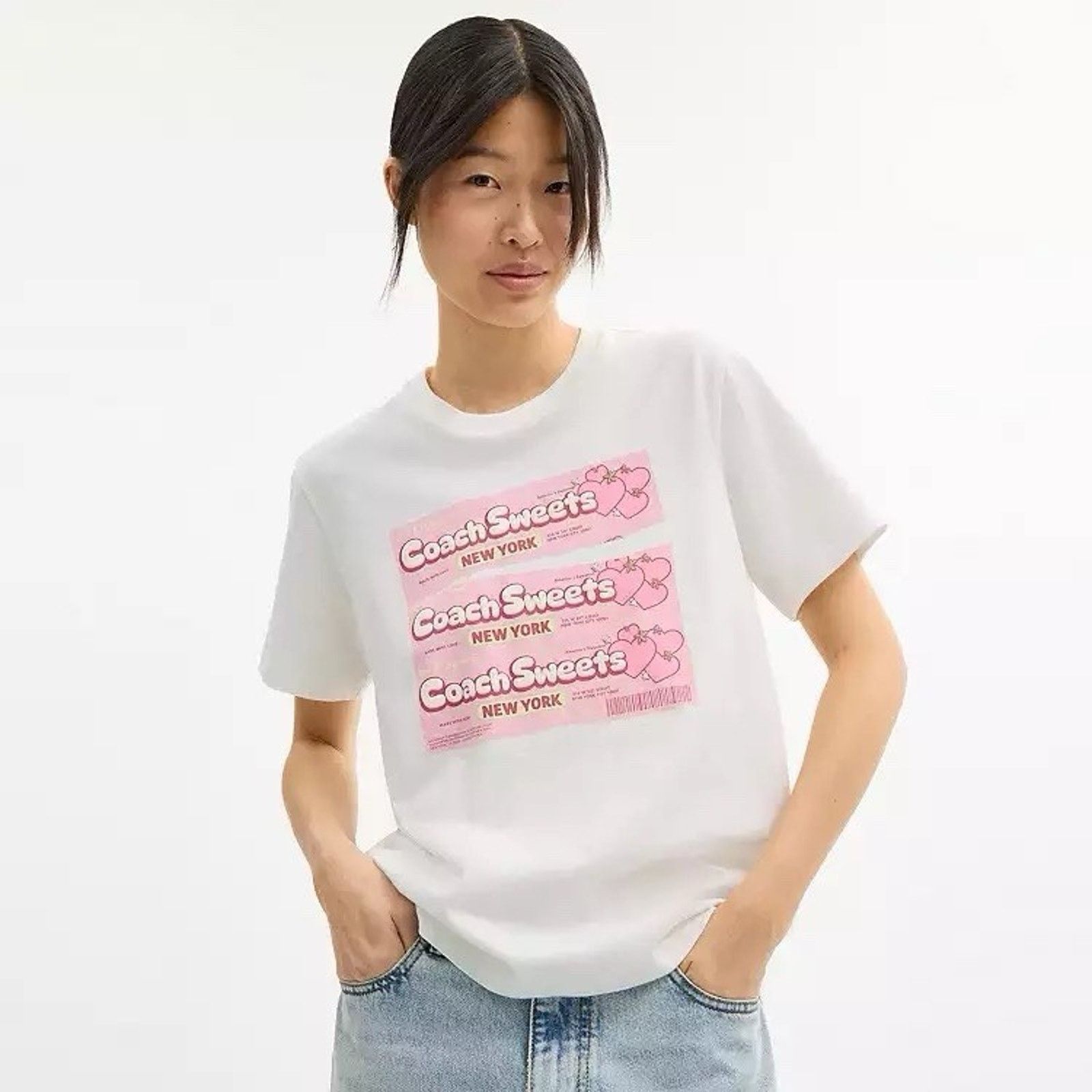Strawberry NWT Coach Woman Sweets Classic T-Shirt Vintage Ivory CDM74 Size M / US 6-8 / IT 42-44 - 10 Thumbnail