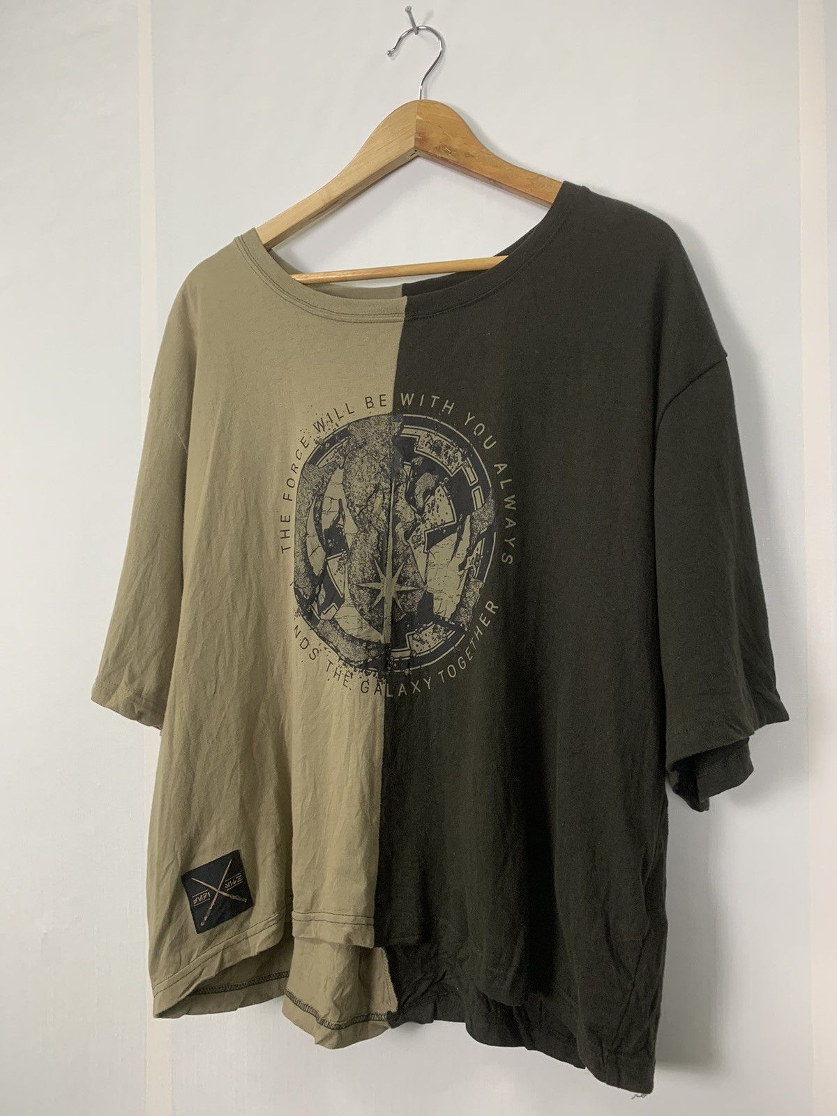 Star Wars Star Wars Women’s Tee Size US L / EU 52-54 / 3 - 5 Thumbnail
