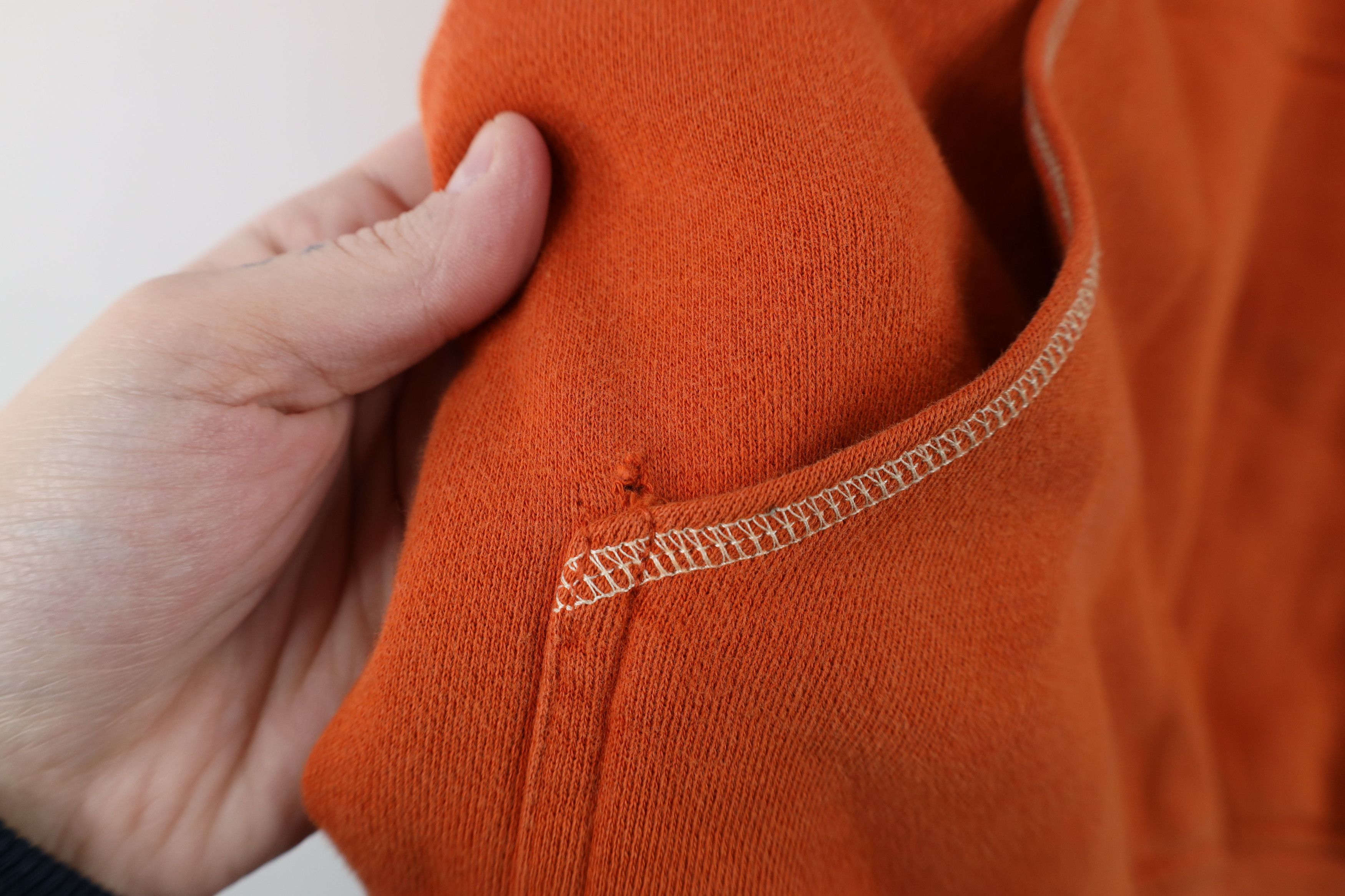 Timberland × Vintage Vintage Timberland Spell Out Baggy Fit Hoodie Sweatshirt Size US S / EU 44-46 / 1 - 8 Thumbnail