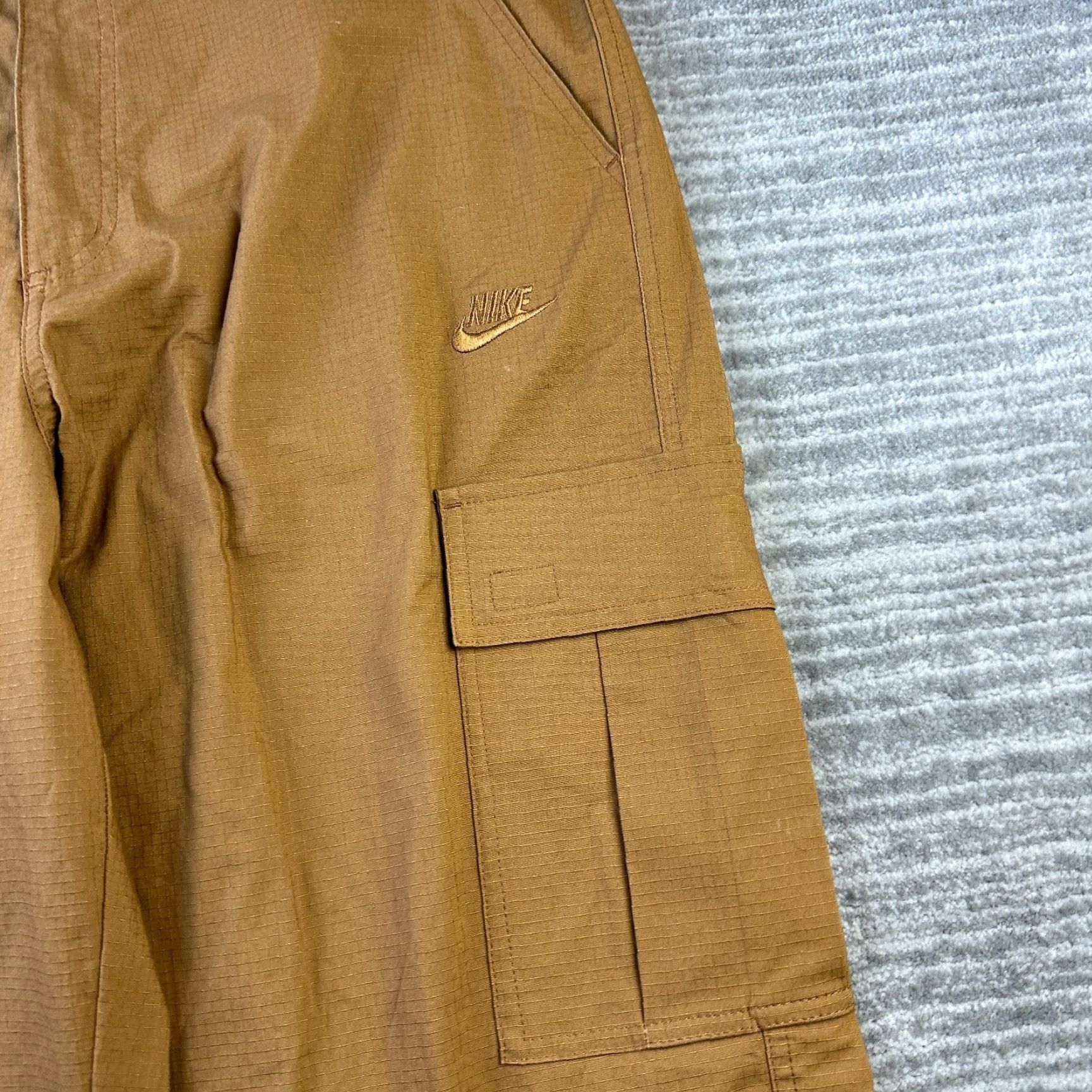 Nike Nike Cargo Pants Mens 32x32 Brown Cargo Pockets Outdoors Utility Ripstop Size US 32 / EU 48 - 4 Thumbnail