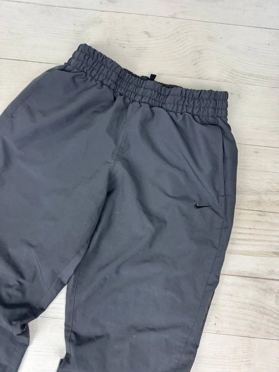 Nike Vintage Nike Track Pants 00s Nylon Y2K Swoosh Striped Size US 34 / EU 50 - 3 Thumbnail