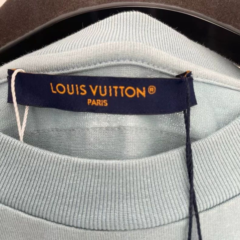 Louis Vuitton Louis Vuitton 23 Tool Short Sleeves Size US M / EU 48-50 / 2 - 4 Thumbnail