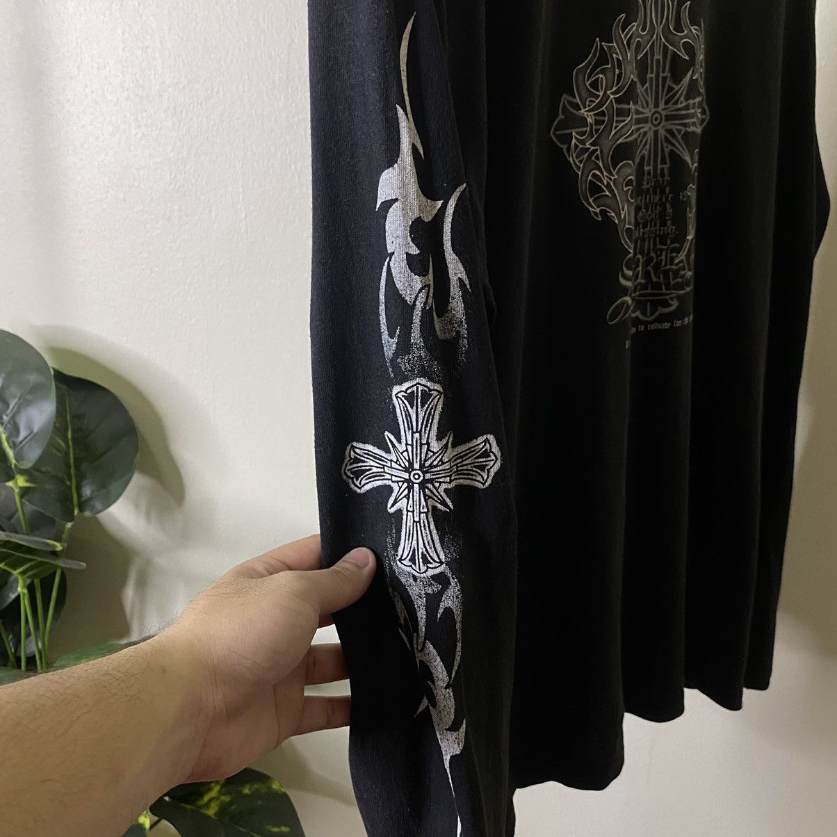 Affliction × If Six Was Nine × Japanese Brand Movin Chrome Heart Cross Style Nice Sleeves Detailing LS Tee Size US M / EU 48-50 / 2 - 3 Thumbnail