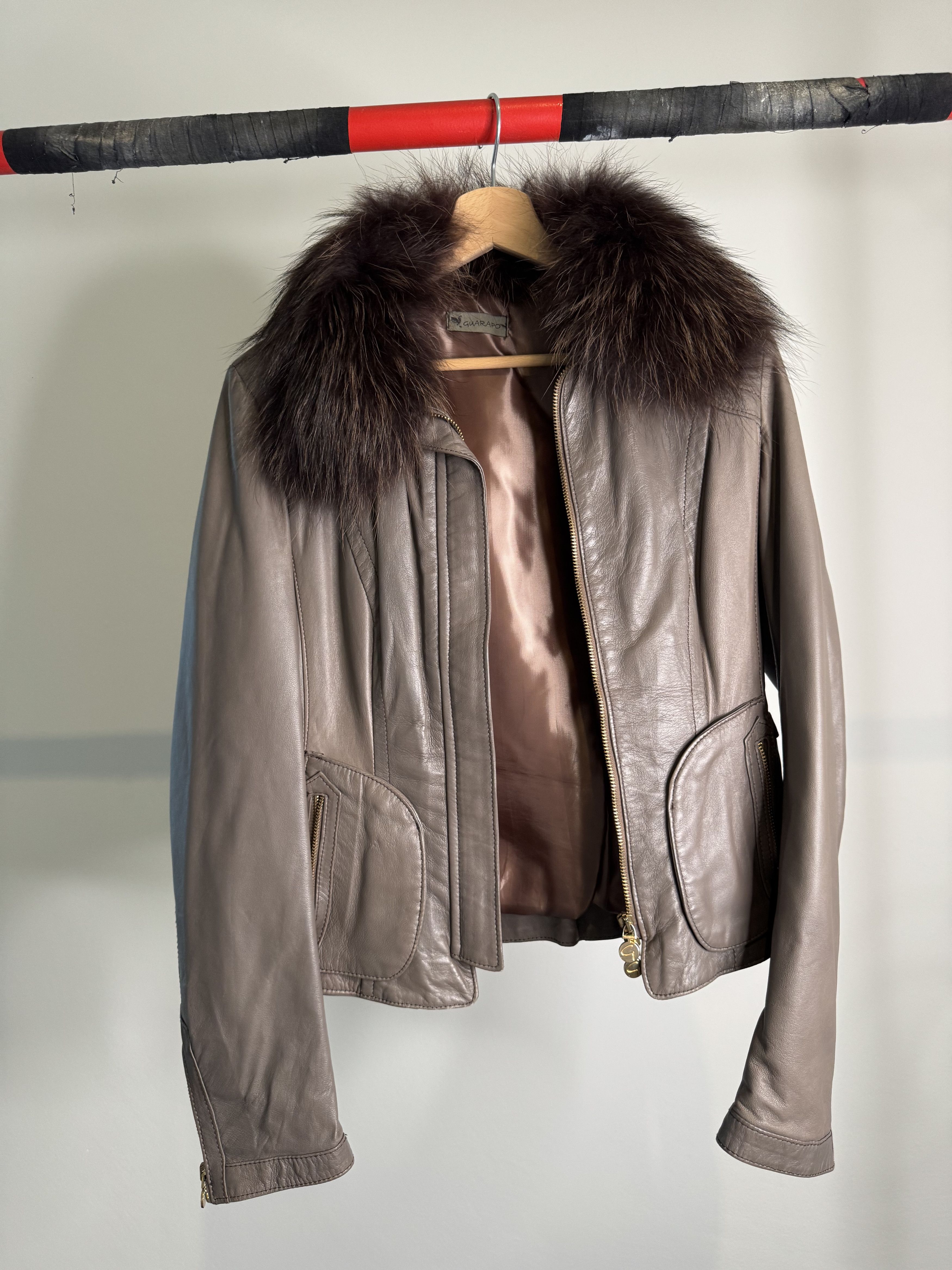 Custommade GUARAPO Italian Leather Jacket with Real Fur Collar Size M / US 6-8 / IT 42-44 - 1 Thumbnail