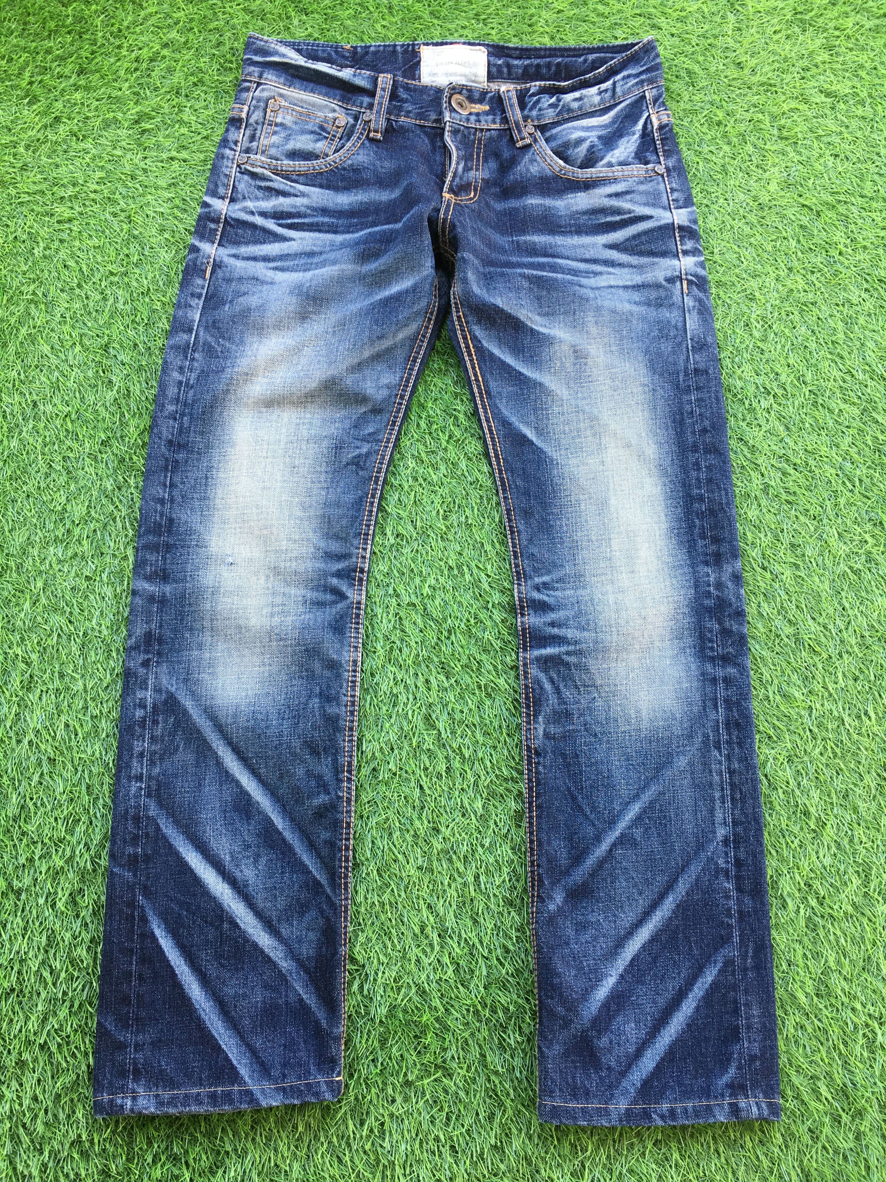 Japanese Brand Japanese medium blue wash 2000’s grunge jeans D-1099 Size 26" / US 2 / IT 38 - 1 Thumbnail