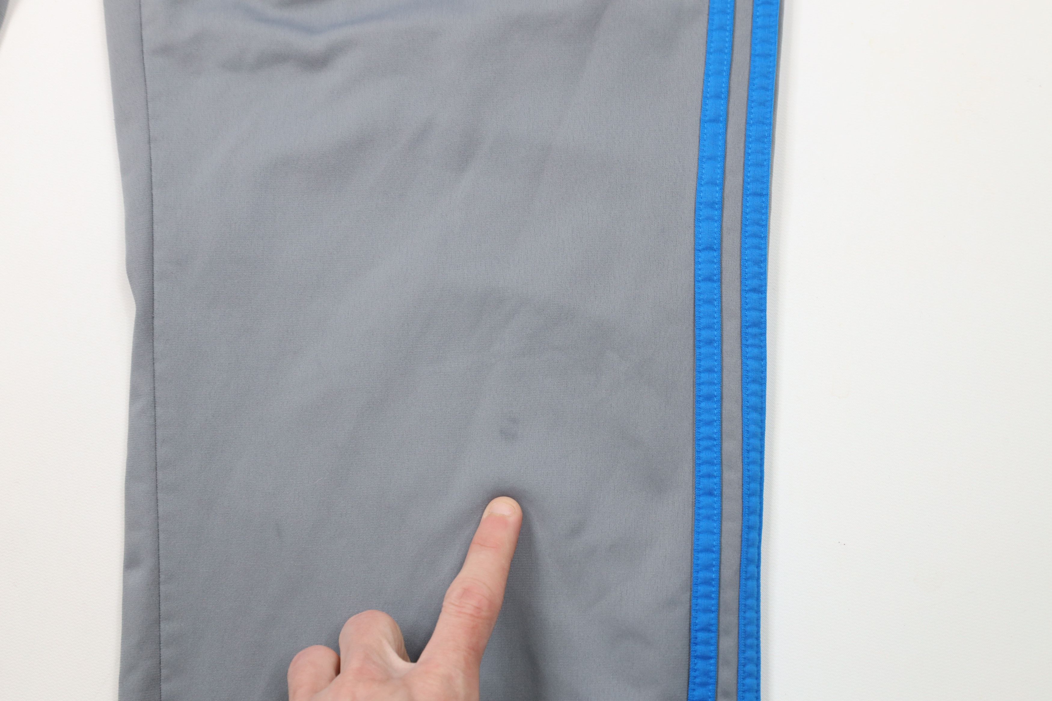 Adidas Vintage Adidas Striped Wide Leg Sweatpants Pants Gray Size US 36 / EU 52 - 5 Thumbnail