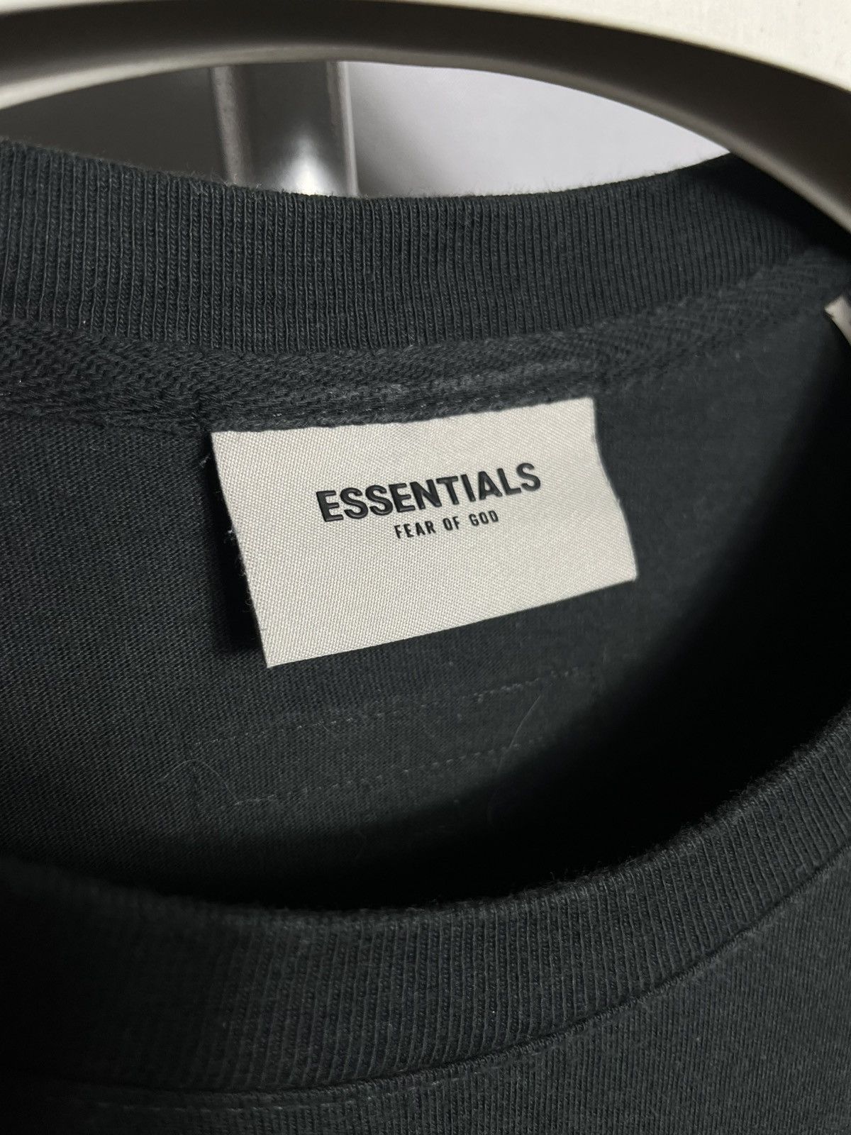 Fear of God FEAR OF GOD ESSENTIALS FRONT LOGO T-SHIRT BLACK COTTON Mens Size US M / EU 48-50 / 2 - 4 Thumbnail