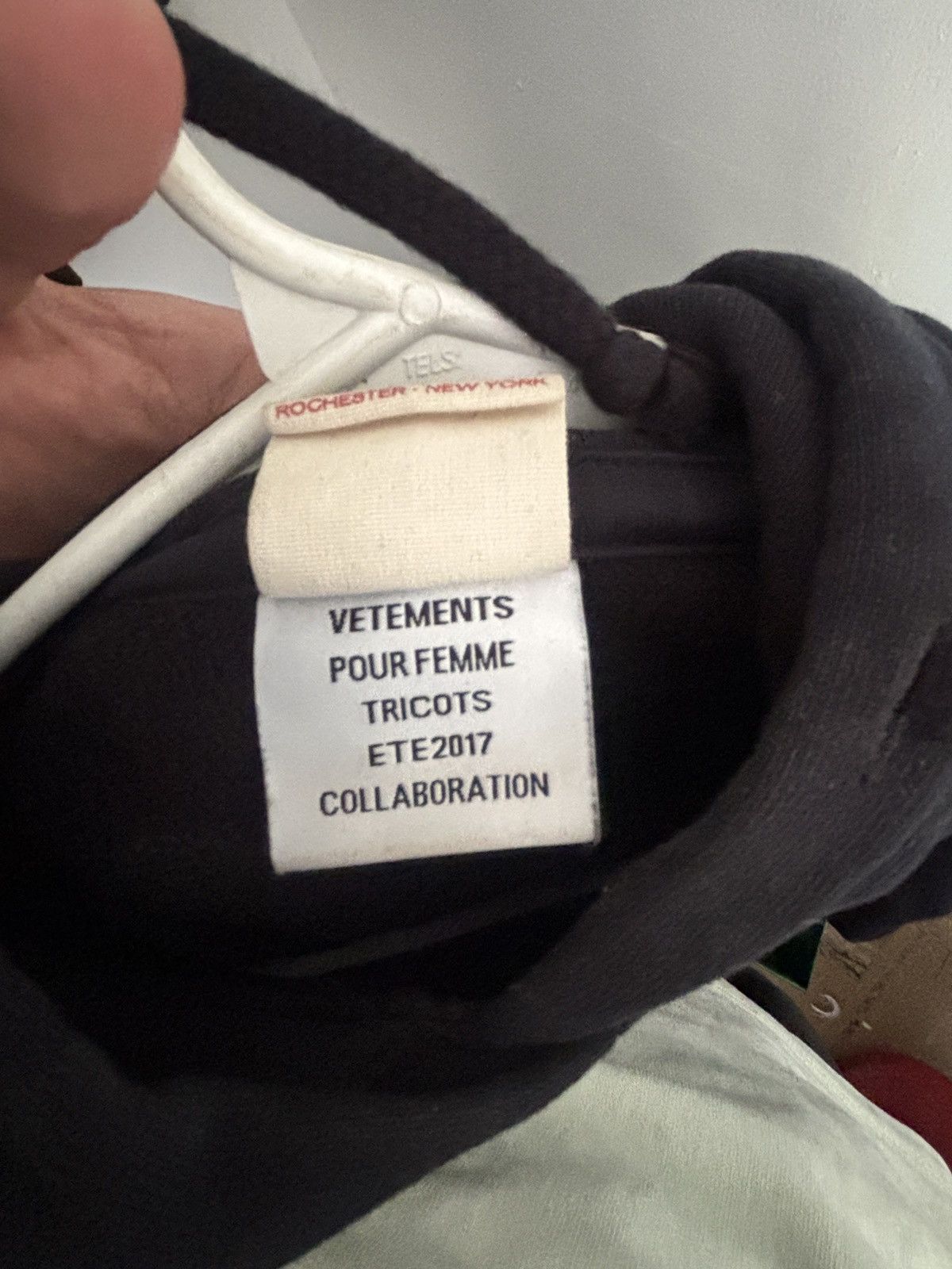 Champion × Vetements Vetements Champion Hoodie Size US XS / EU 42 / 0 - 4 Thumbnail