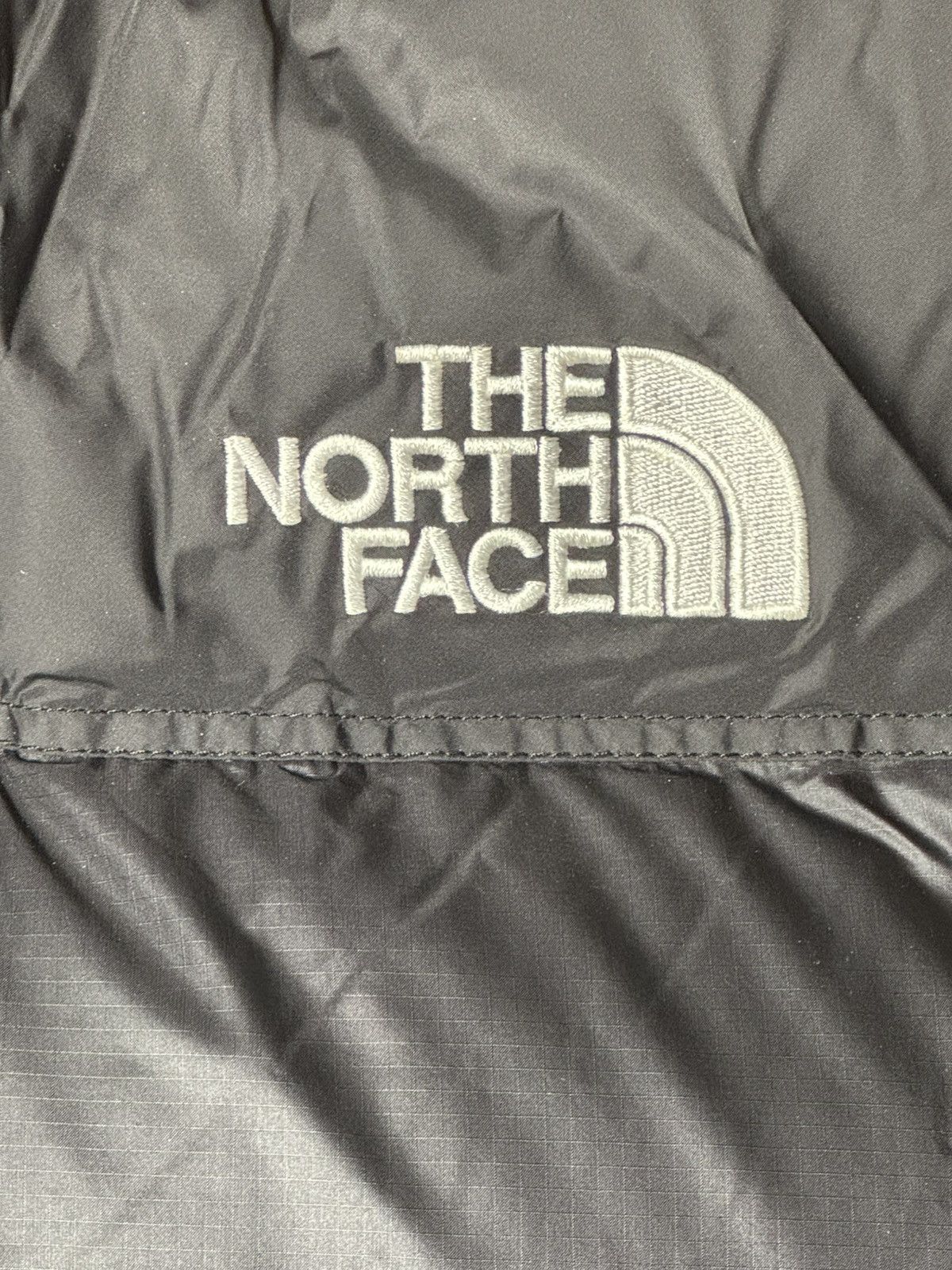 The North Face The North Face Puffer Vest - Black - 700 Fill Size US XL / EU 56 / 4 - 2 Thumbnail