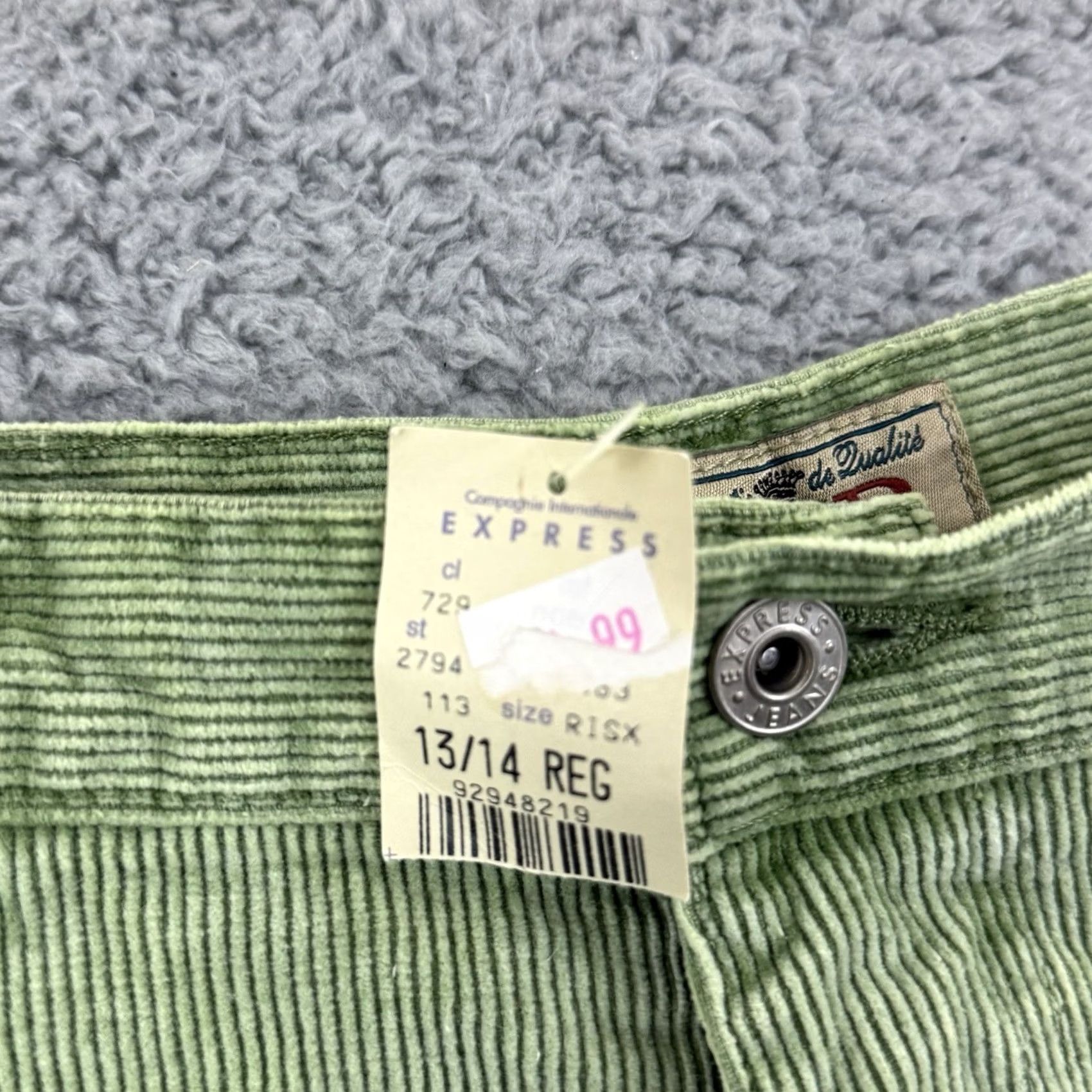 Express VINTAGE Express Pants Women 34x32 Green Corduroy 90s Chino NWT Boho 13/14/14 Womens Cleveland? Size 36" / US 14 / IT 50 - 4 Thumbnail