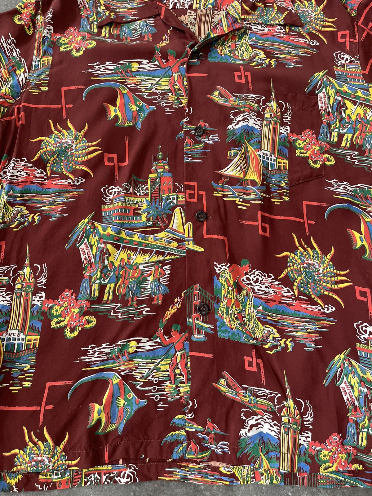 Sun Surf Sun Surf United Airline Hawaii Culture Rayon Hawaiian Button Size US L / EU 52-54 / 3 - 3 Thumbnail