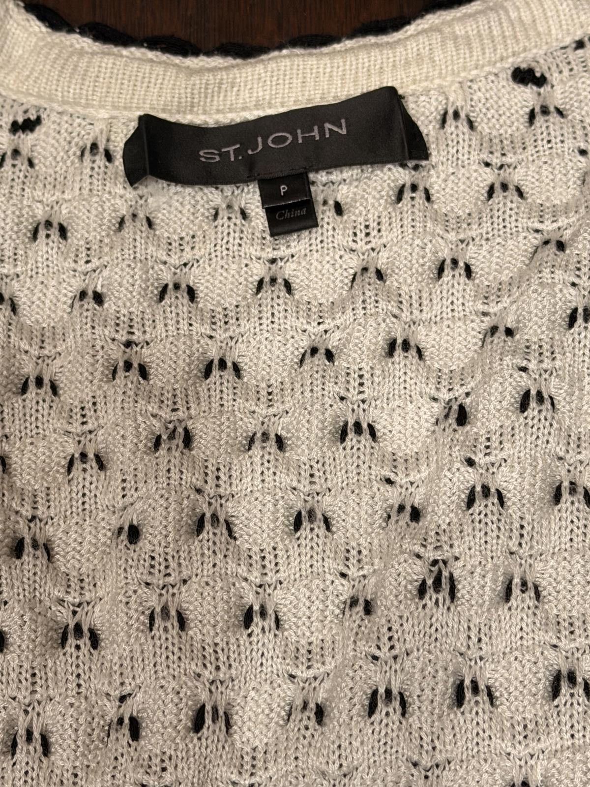 St. John St. John Black and White Knit Cardigan Sweater Size ONE SIZE - 3 Thumbnail