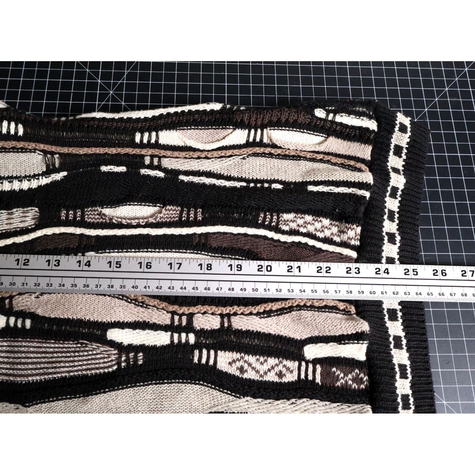 Coogi Liberty Old Glory COOGI Style Sweater Mens Medium Brown Beige 3D Knit Cotton Pullover Casual Vintage 90s Hip Hop Streetwear Size US M / EU 48-50 / 2 - 6 Thumbnail