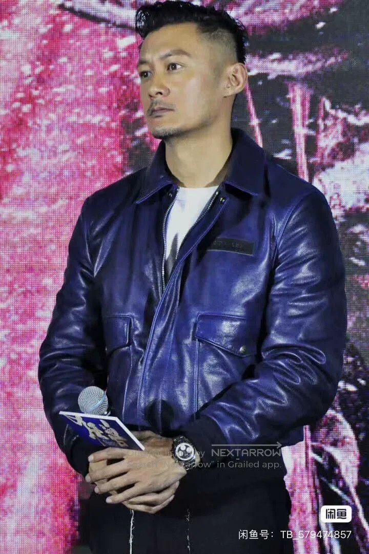 Schott Schott Co-branded A2 leather jacket, indigo-dyed calfskin Size US L / EU 52-54 / 3 - 8 Thumbnail