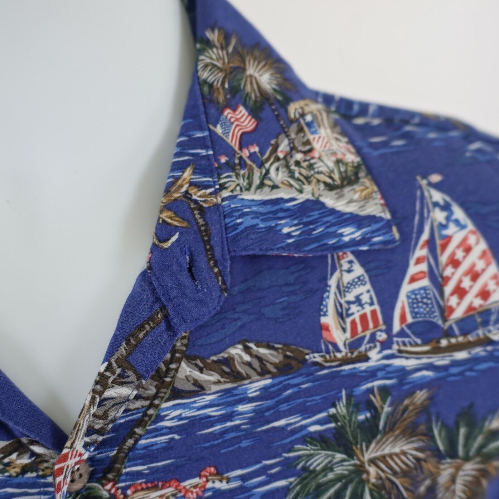 Designer Boca Classics Blue Medium Beach Sailboat Hawaiian Shirt Rayo Size US M / EU 48-50 / 2 - 3 Thumbnail