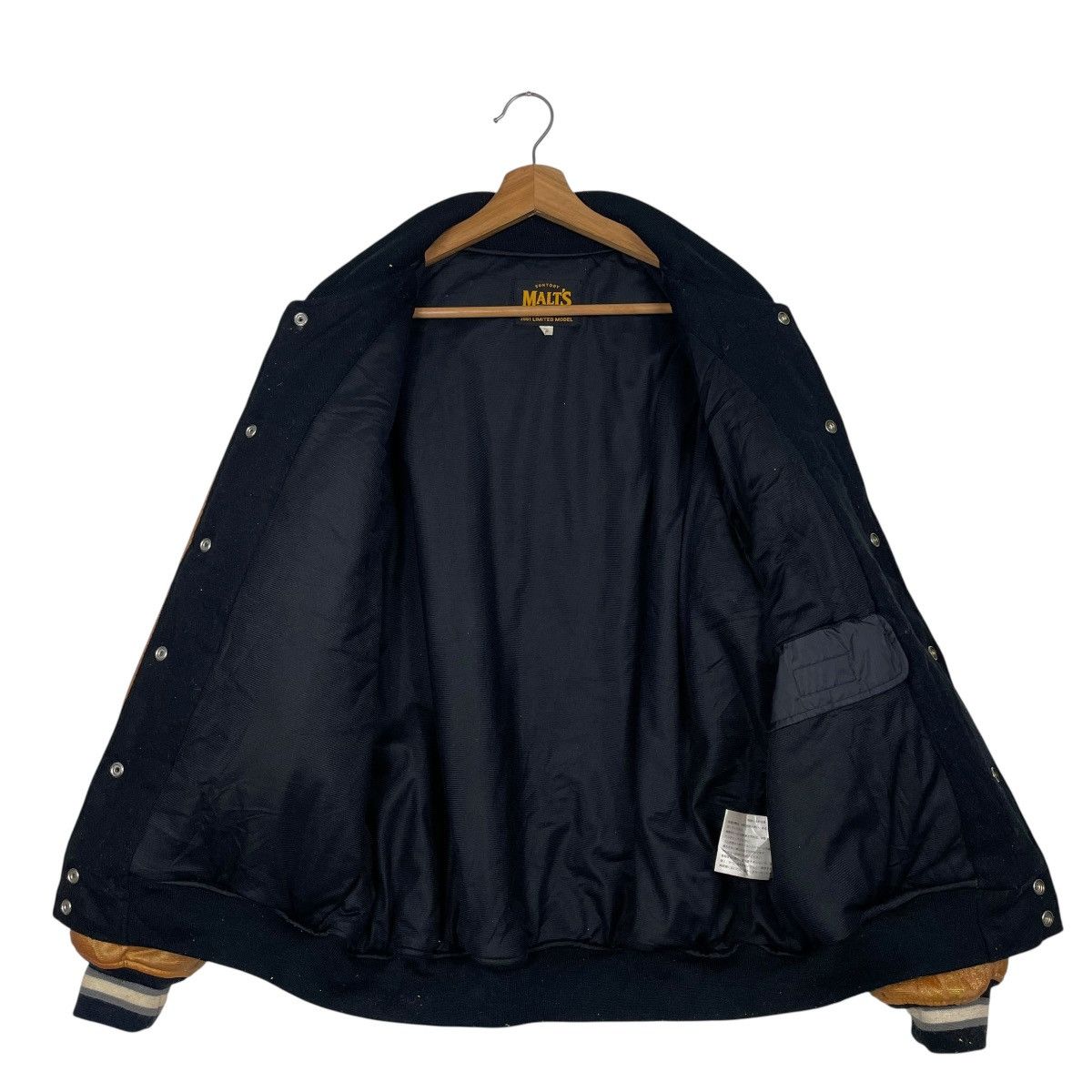 Other Vintage Suntory Malt's Beer Varsity Jacket Size US L / EU 52-54 / 3 - 11 Thumbnail