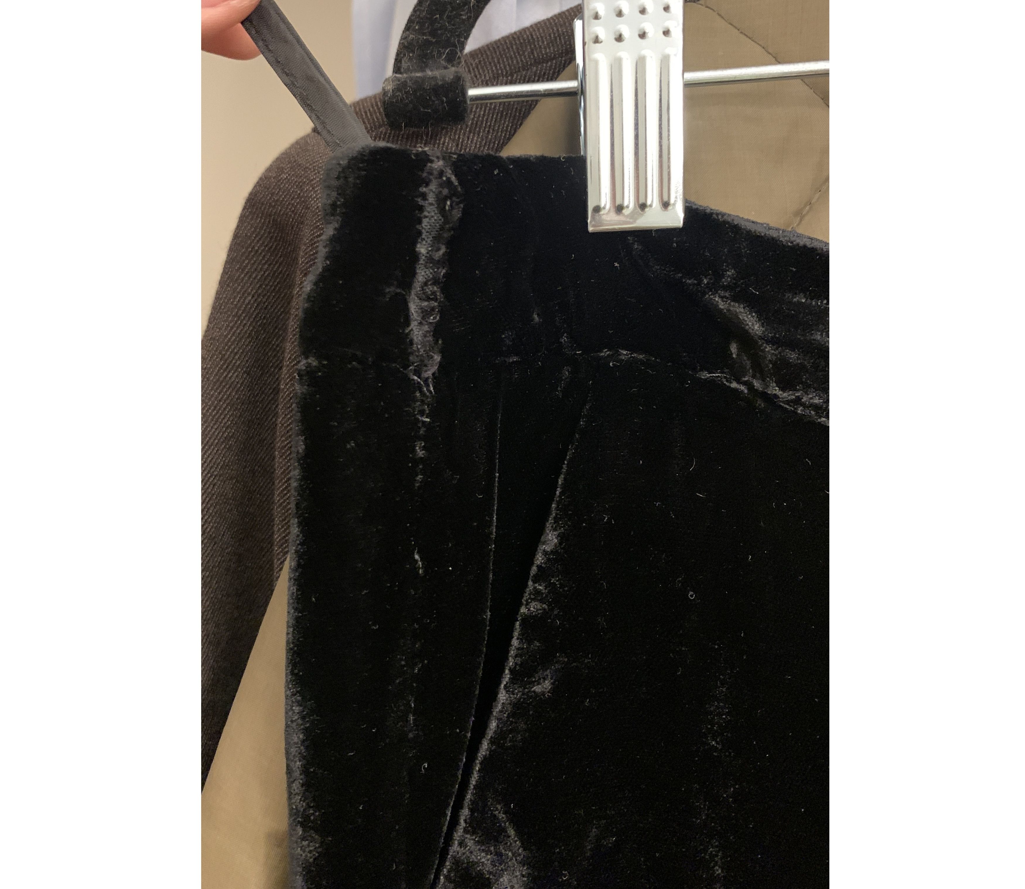 Giorgio Armani Vintage Black Crushed Velvet Silk Viscose Sweatpants Size 36" / US 14 / IT 50 - 7 Thumbnail