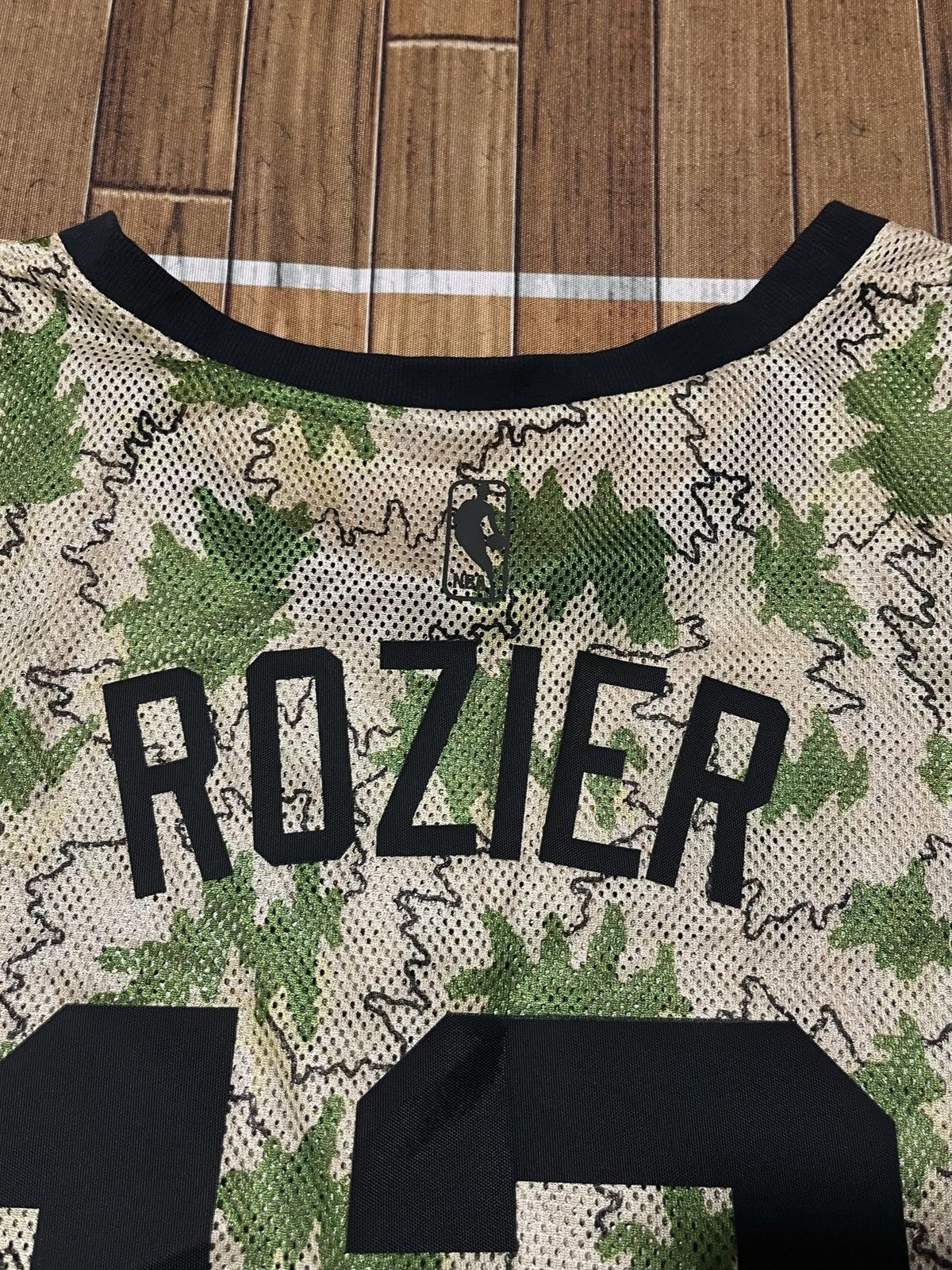 Converse Converse Boston Celtics Terry Rozier Camo Jersey Size US XL / EU 56 / 4 - 4 Thumbnail