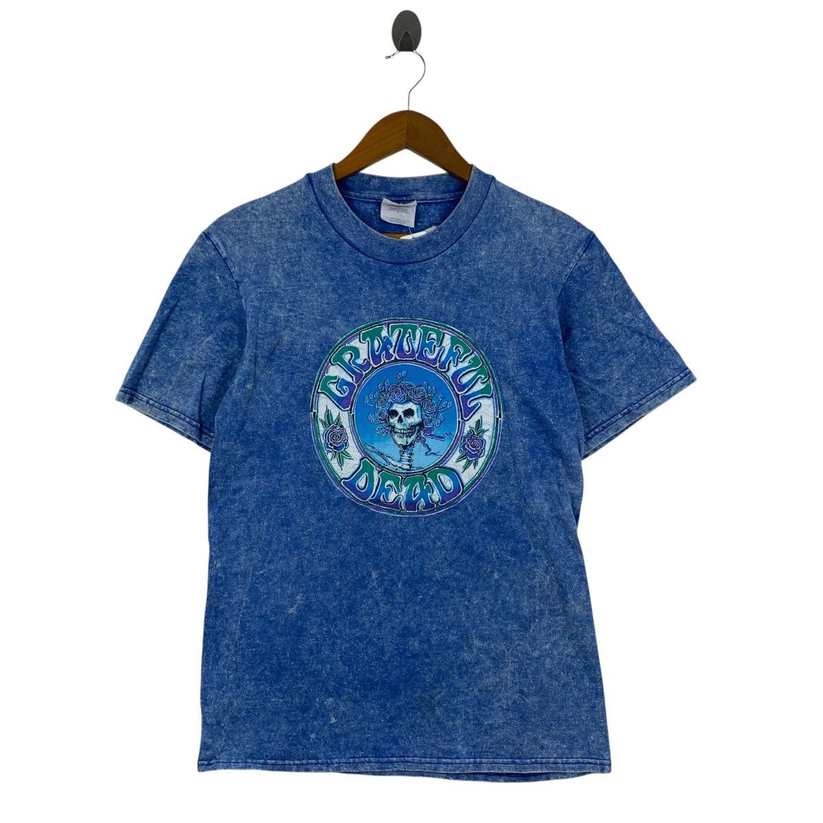 Vintage Vintage 90s GRATEFUL DEAD Skull And Roses By Hanes Tshirt Size US S / EU 44-46 / 1 - 1 Thumbnail