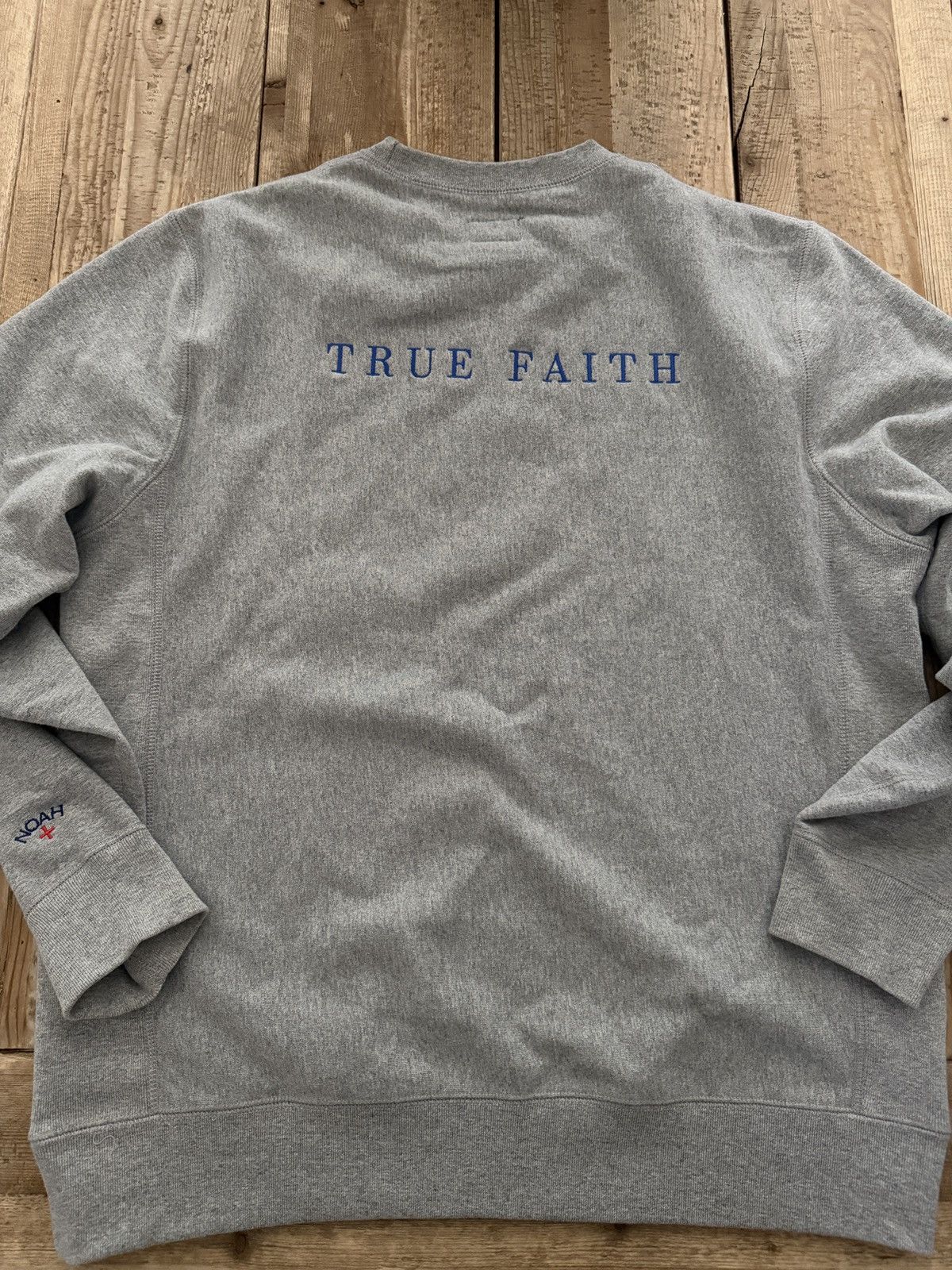 Noah Noah x New Order True Faith Crew Size US L / EU 52-54 / 3 - 5 Thumbnail