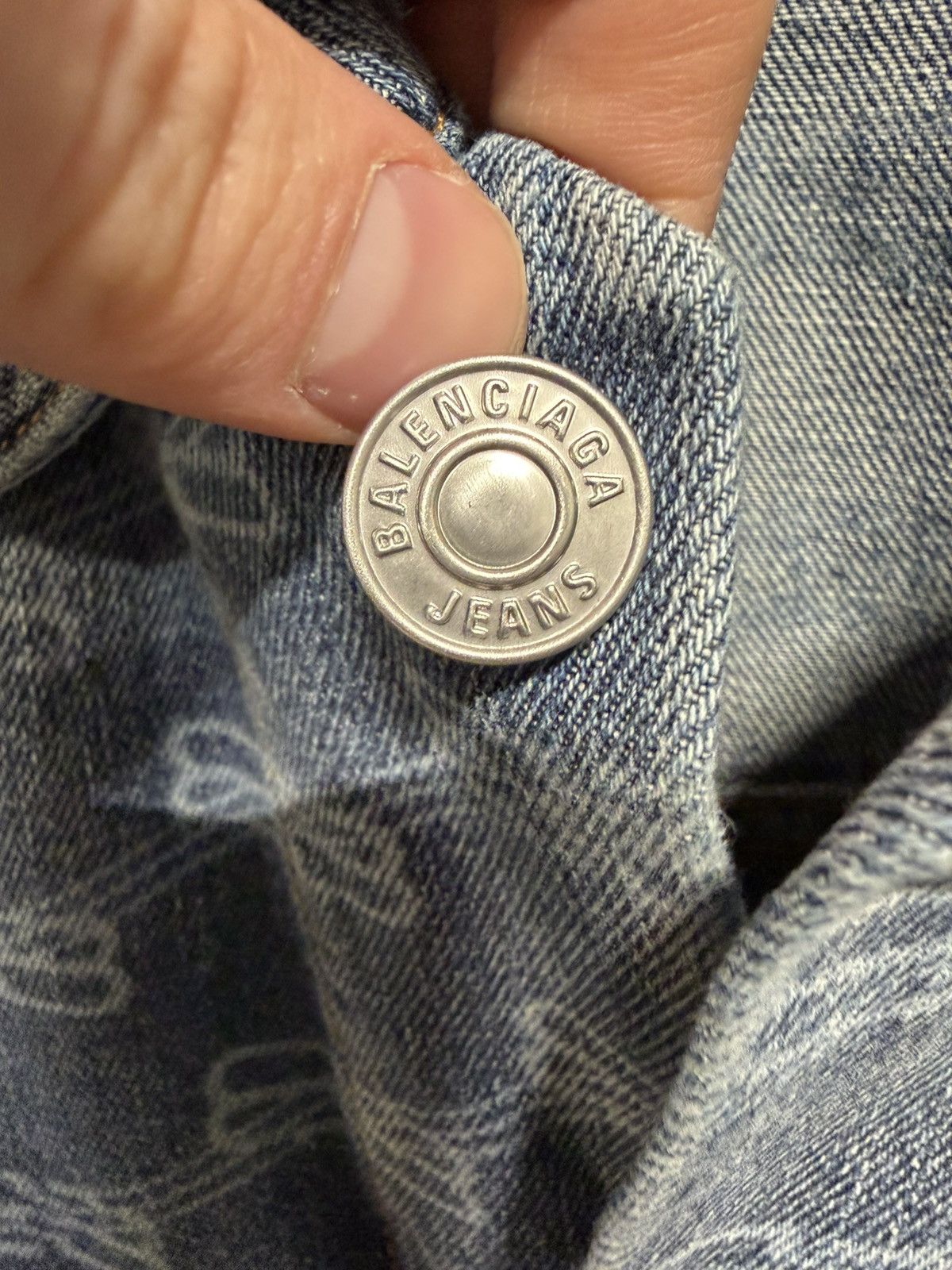 Balenciaga Balenciaga Oversized BB Monogram Denim Jacket NEW 2000$ Size US M / EU 48-50 / 2 - 6 Thumbnail