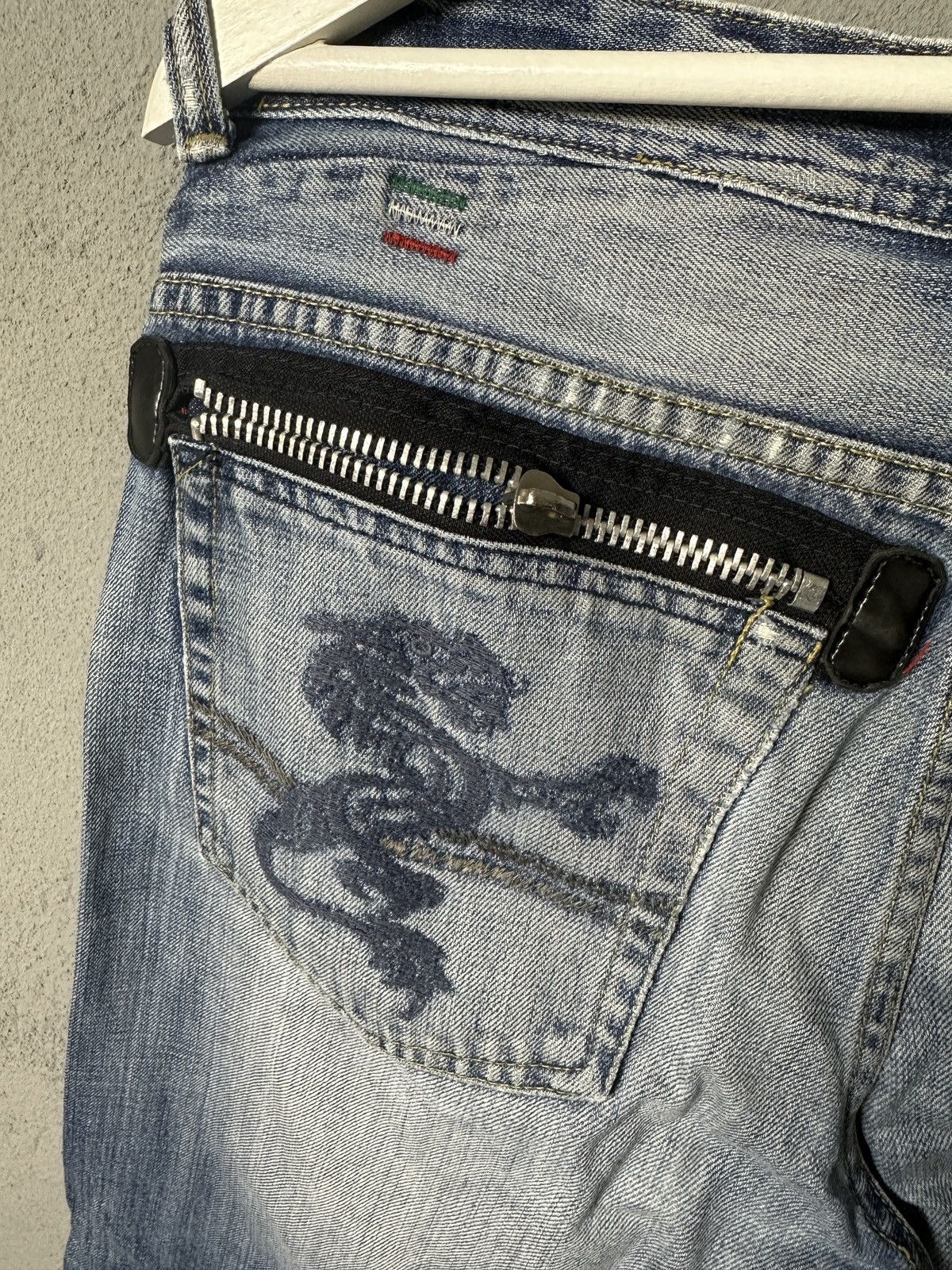 Diesel Vintage Distressed Diesel Japanese Dragons Y2K Jeans Size US 32 / EU 48 - 7 Thumbnail