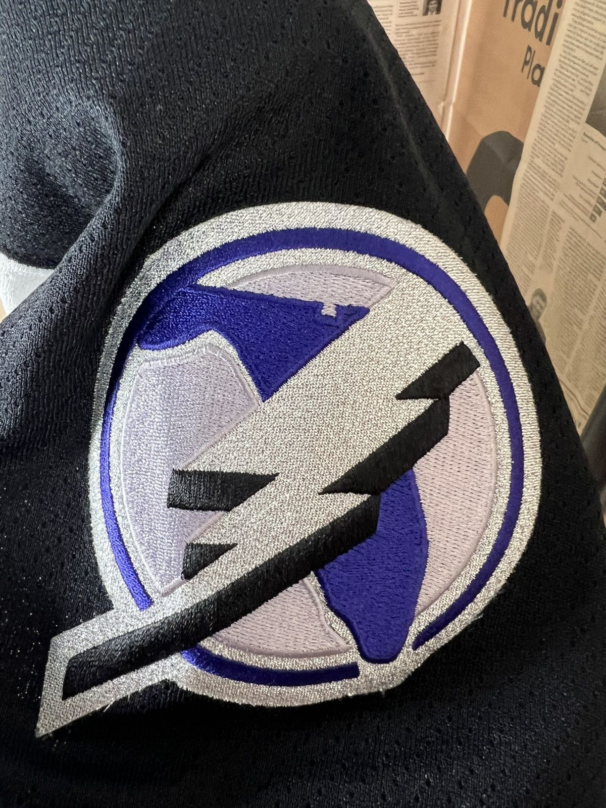 Ccm CCM Tampa Bay Lightning Jersey Size US XL / EU 56 / 4 - 4 Thumbnail