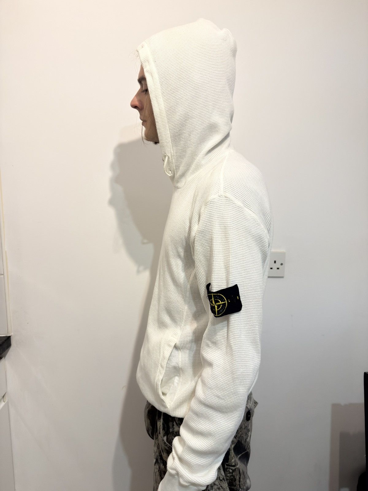 Stone Island Stone Island White Hoodie Medium Size US M / EU 48-50 / 2 - 7 Thumbnail