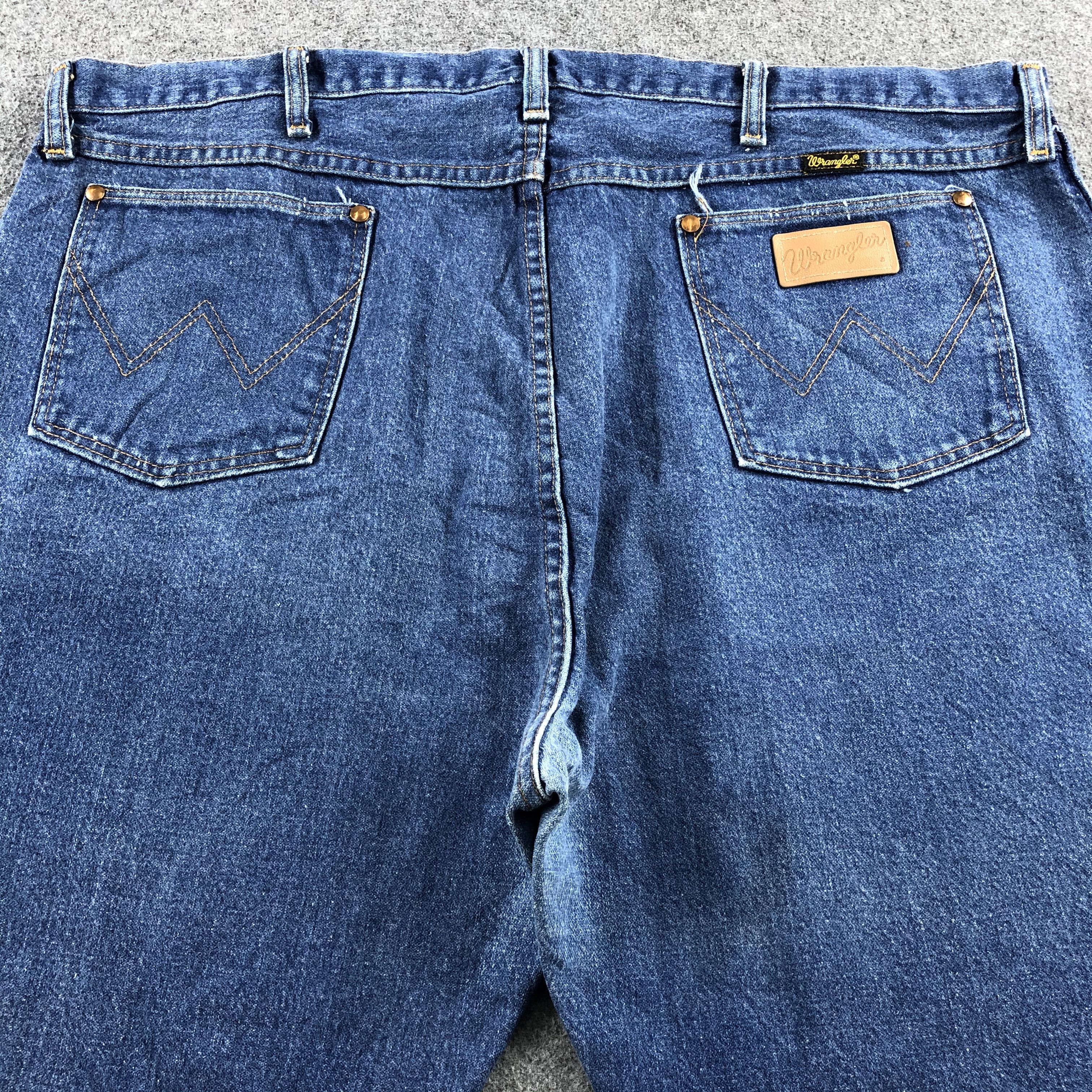 Vintage Vintage Blue Wash Wrangler Jeans-J2103 Size US 44 / EU 60 - 4 Thumbnail