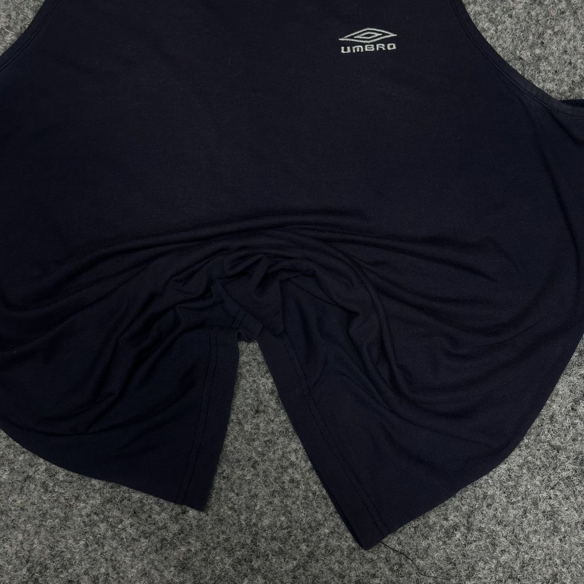 Umbro VTG Umbro Vest Tank Top Small Logo Size XXL Y2K Trashed 00s Size US XXL / EU 58 / 5 - 5 Thumbnail