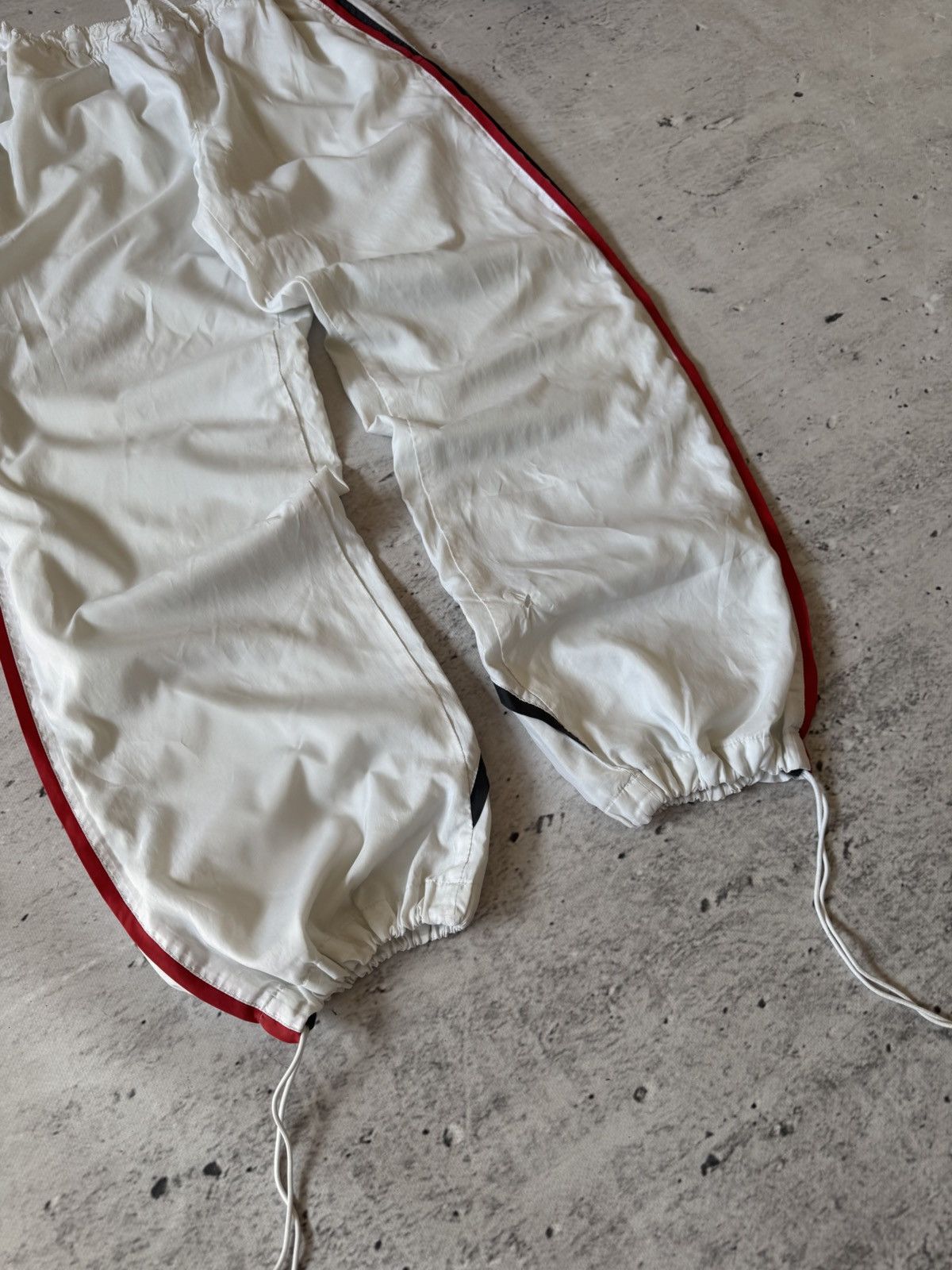 Nike × Vintage NIKE TN PLUS NYLON VINTAGE Y2K OVERSIZE BAGGY SWEATPANTS Size US 32 / EU 48 - 3 Thumbnail