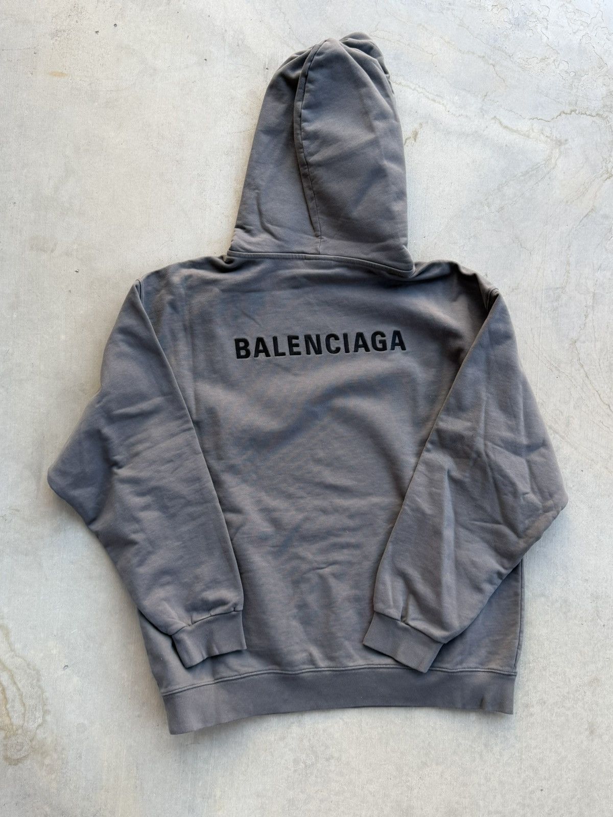 Balenciaga Balenciaga Medium Fit Logo Embroidered Pullover Hoodie Grey Size US M / EU 48-50 / 2 - 1 Thumbnail