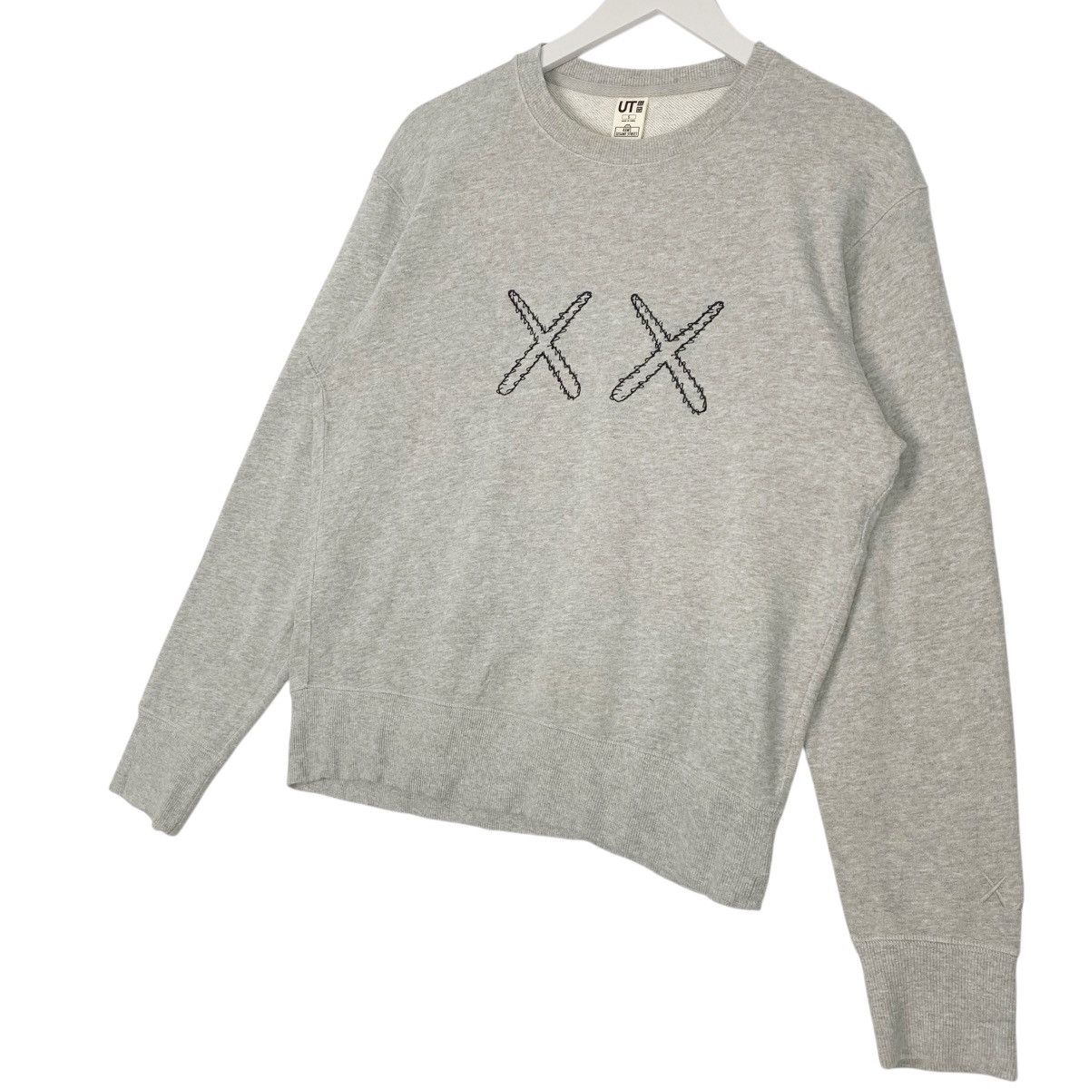 Other Vintage Ut Kaws Peanuts Crewneck Sweatshirt Gray Size S Size US S / EU 44-46 / 1 - 2 Thumbnail