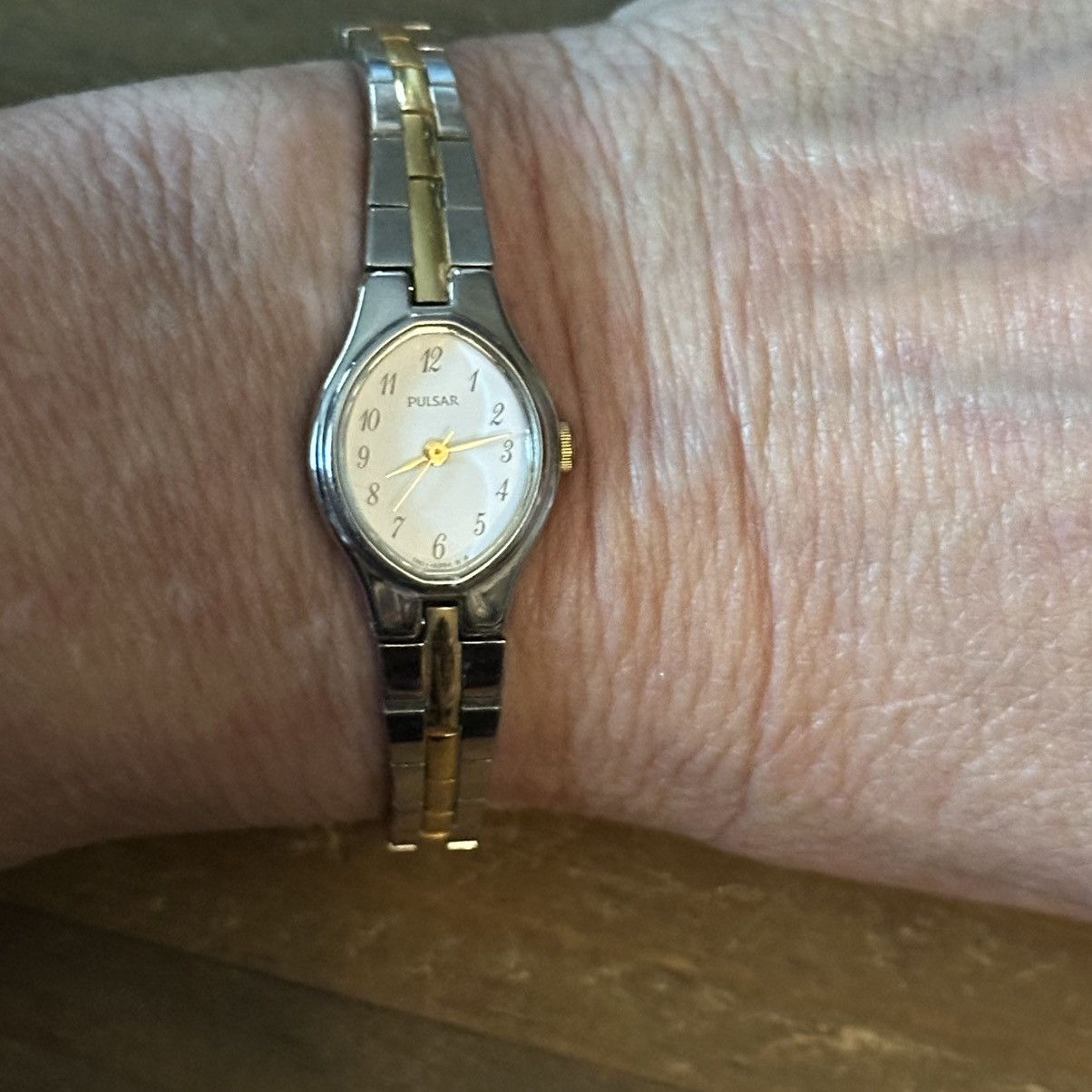 Pulsar Vintage Pulsar 1N01-XO98 two tone watch Size ONE SIZE - 3 Thumbnail