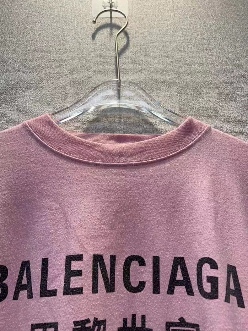 Balenciaga Balenciaga Multilingual short-sleeve t-shirt, pink, size x Size US XS / EU 42 / 0 - 5 Thumbnail