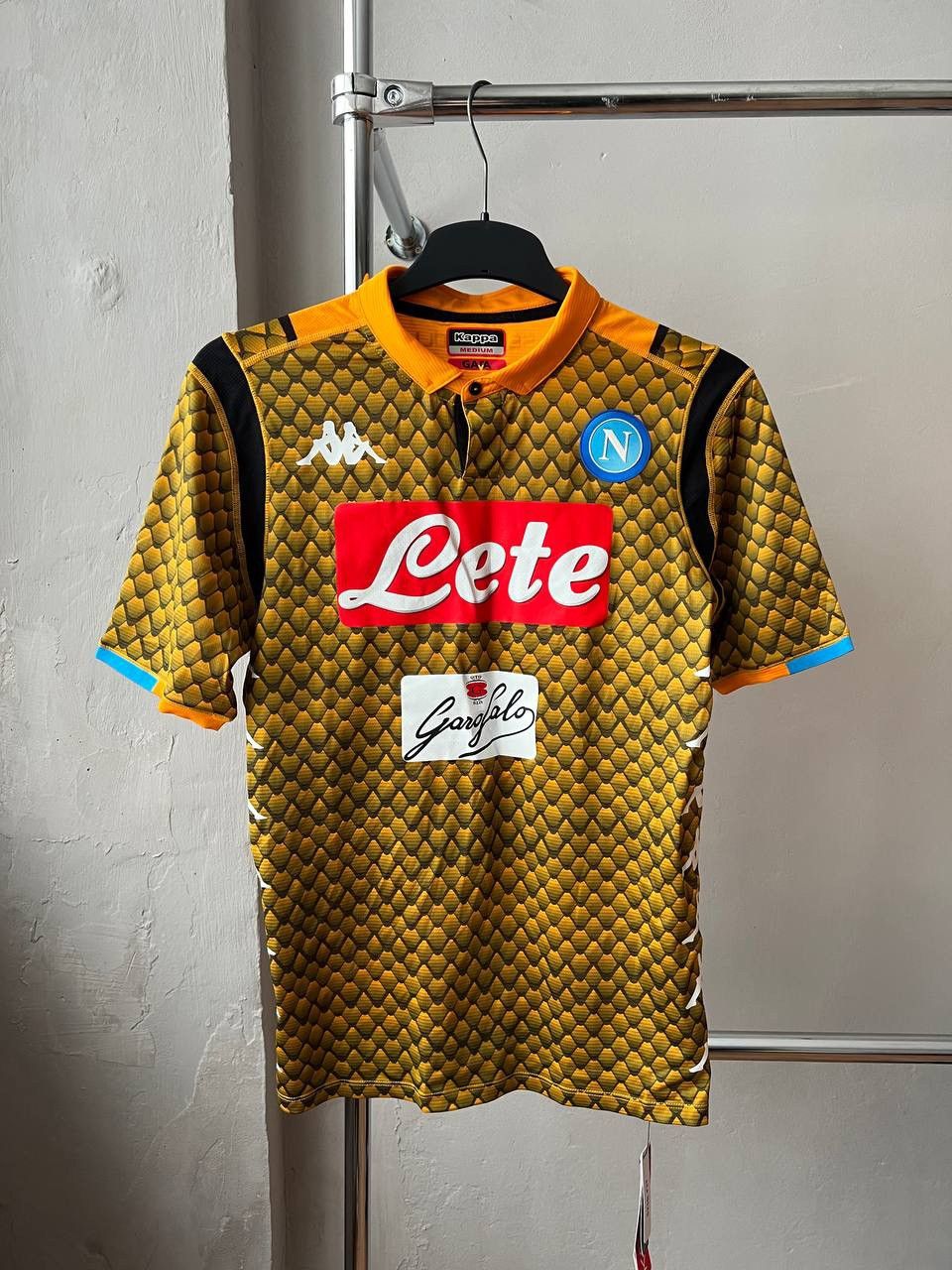 Kappa NEW! 2018/19 SSC NAPOLI GK SOCCER JERSEY FOOTBALL SHIRT SZ M Size US M / EU 48-50 / 2 - 3 Thumbnail