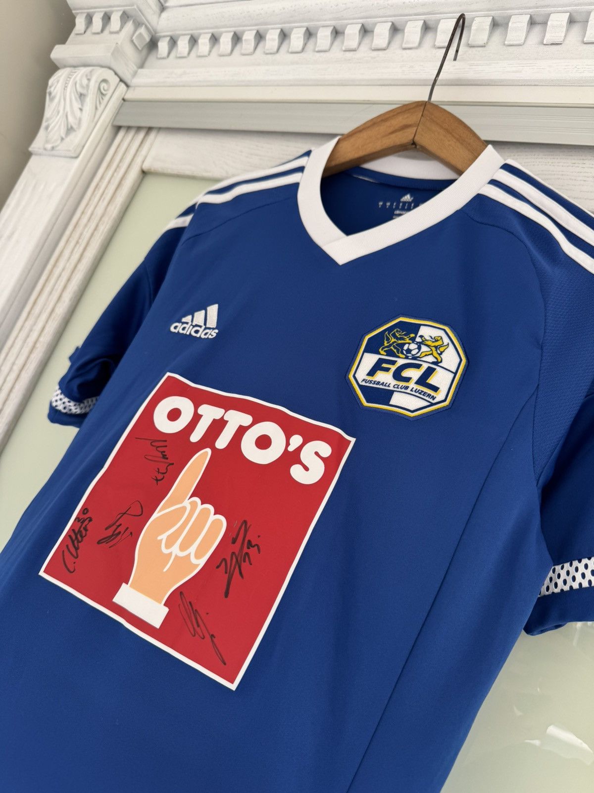 Adidas FC Luzern 2015-2016 Signed Home Soccer Jersey Football Shirt Size US S / EU 44-46 / 1 - 7 Thumbnail