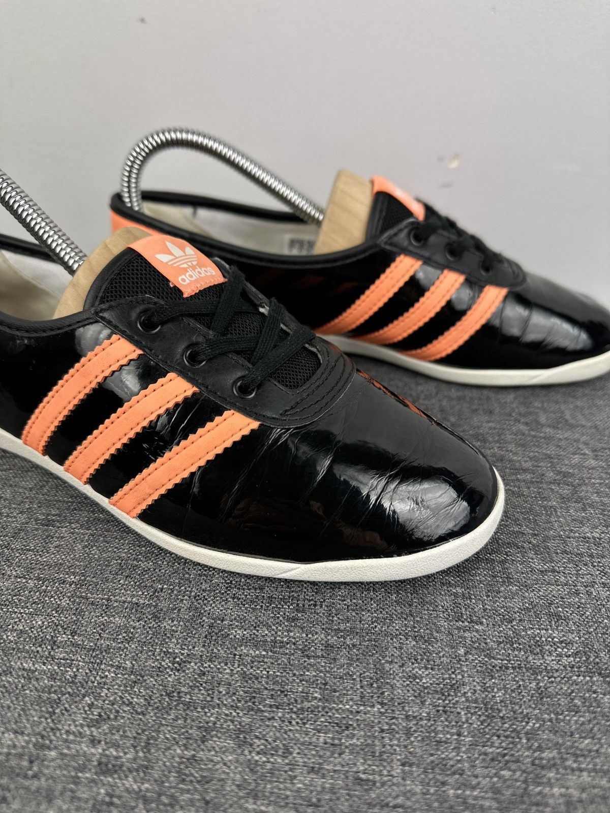 Adidas Adidas Forum Slipper 2.0 Women’s Patent Ballet Shoes Y2K Size US 5 / IT 35 - 3 Thumbnail
