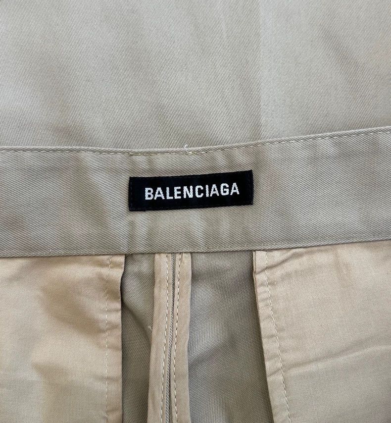 Balenciaga Balenciaga size US 46 Suit Shorts 2501-Nextarrow Size US 30 / EU 46 - 7 Thumbnail