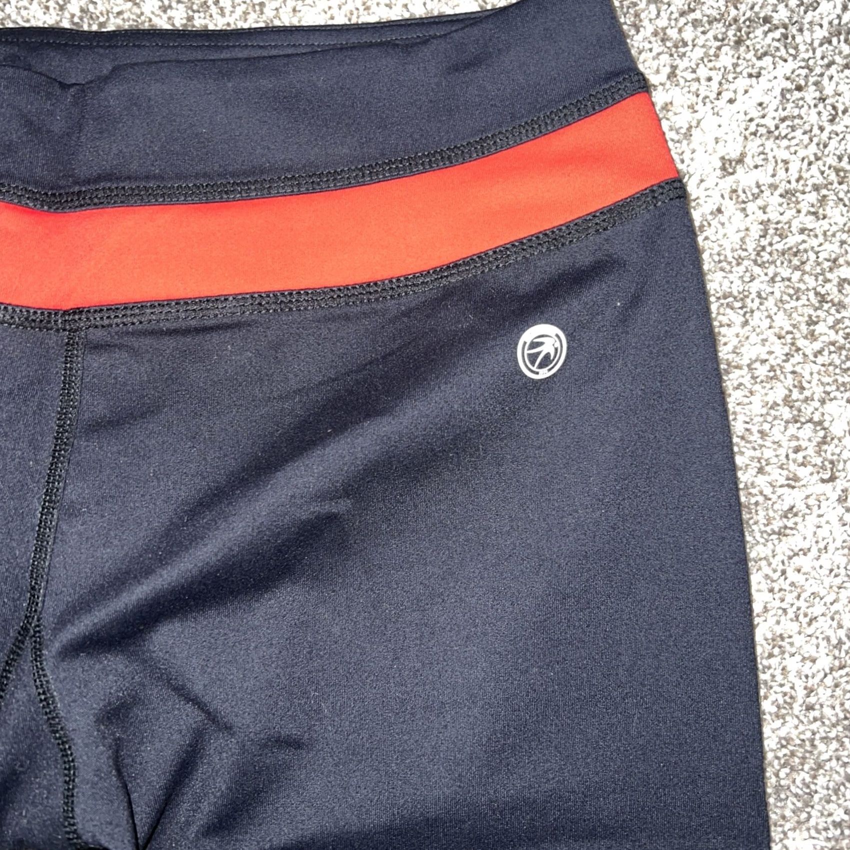 Vintage lululemon athletica Sweatpants Women Black 6R Athletica Sarah Johnson Stretchy Activewear Pants Size 6 Women Size 28" / US 6 / IT 42 - 2 Thumbnail