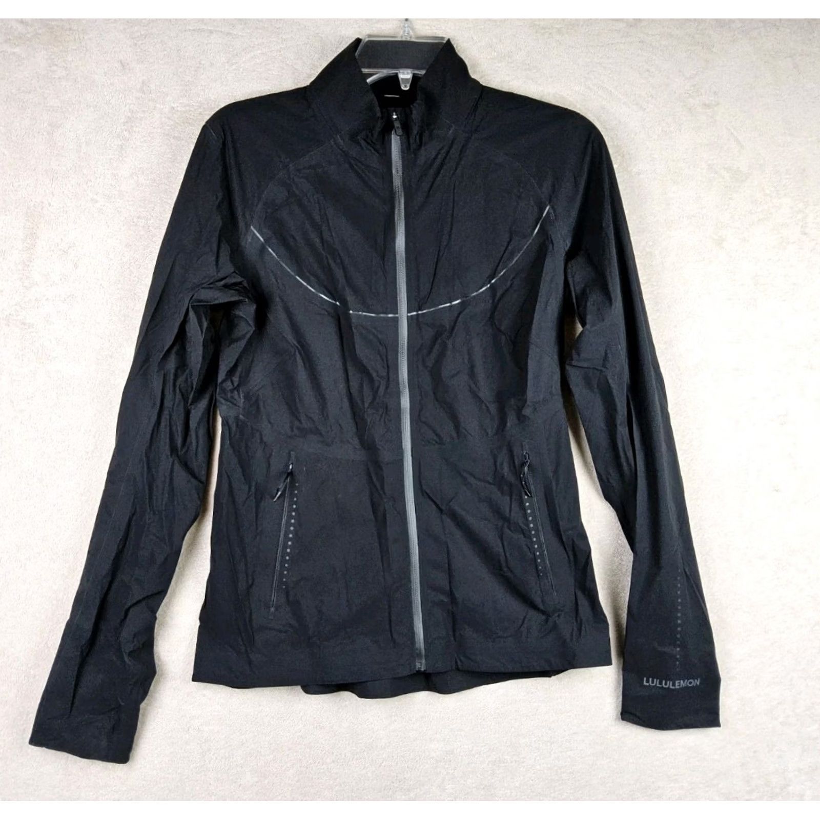 Lululemon Lululemon Windbreaker Jacket Black Size 8 Women’s Activewear Nylon Jacket 8 Womens Windbreaker Fast And Free Size M / US 6-8 / IT 42-44 - 2 Thumbnail