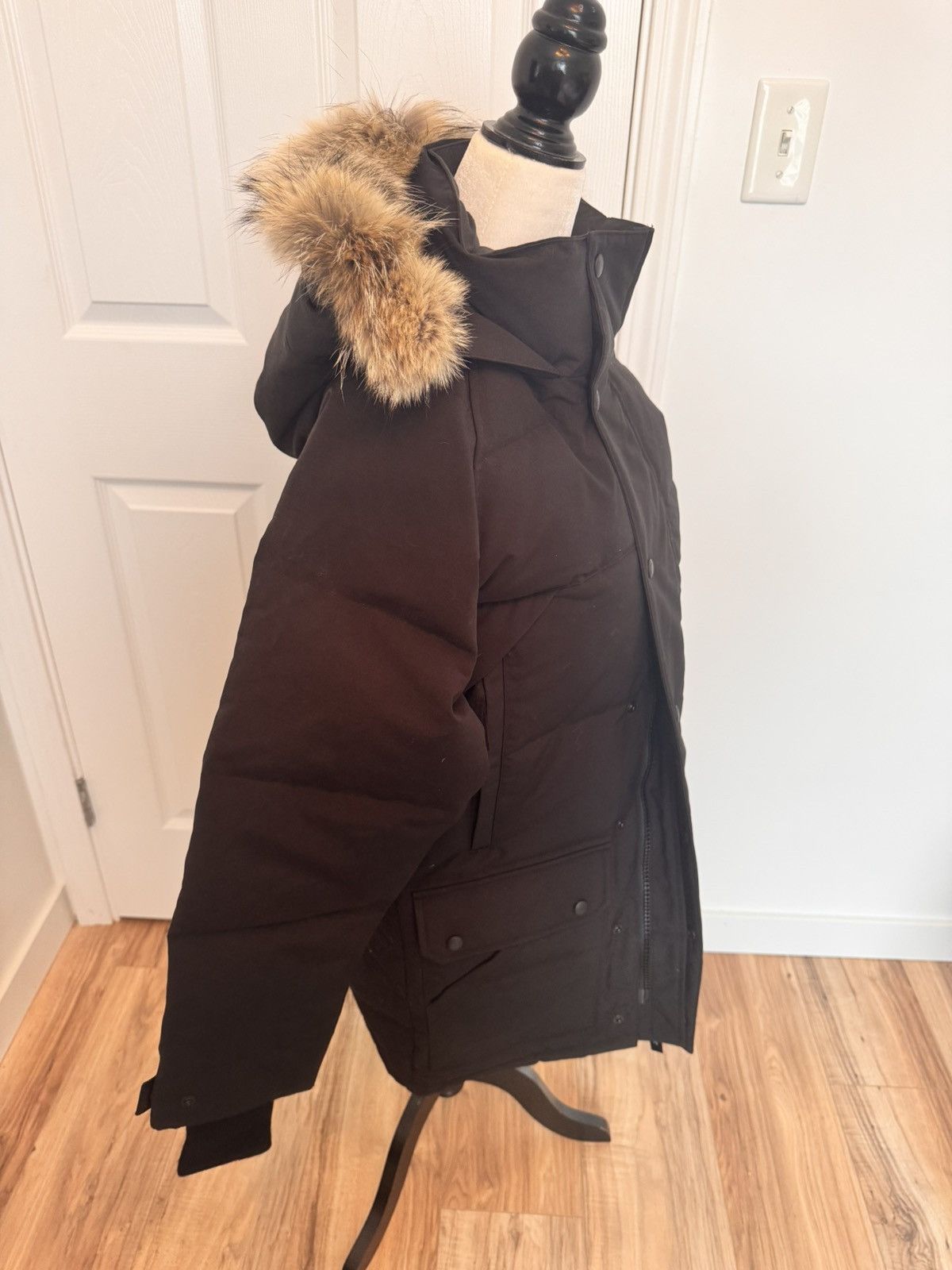Canada Goose 🆕Canada Goose Emory men Parka, size XS Size US XS / EU 42 / 0 - 2 Thumbnail